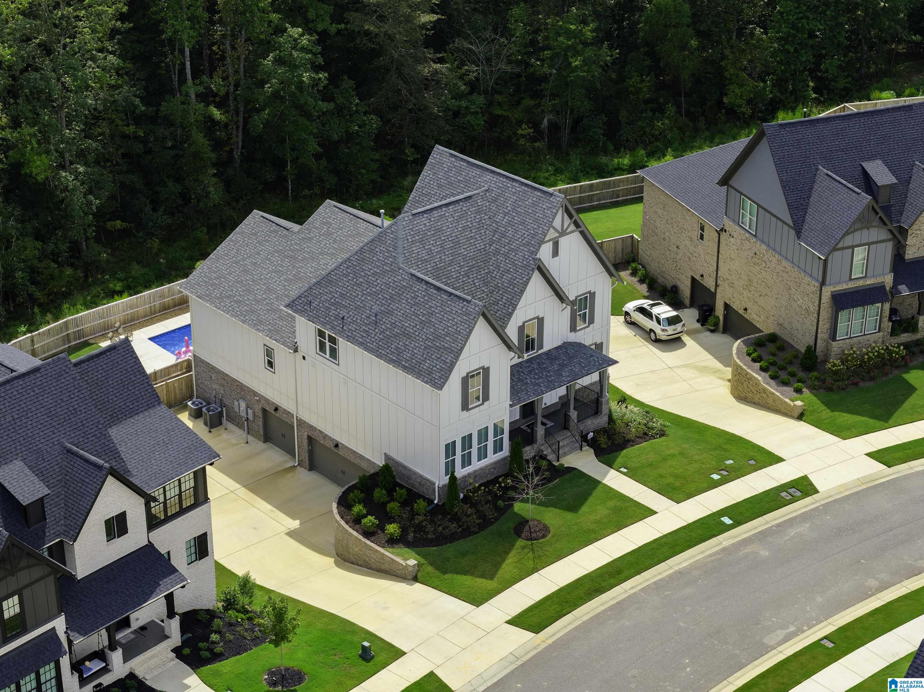 1137 CLIFTON ROAD