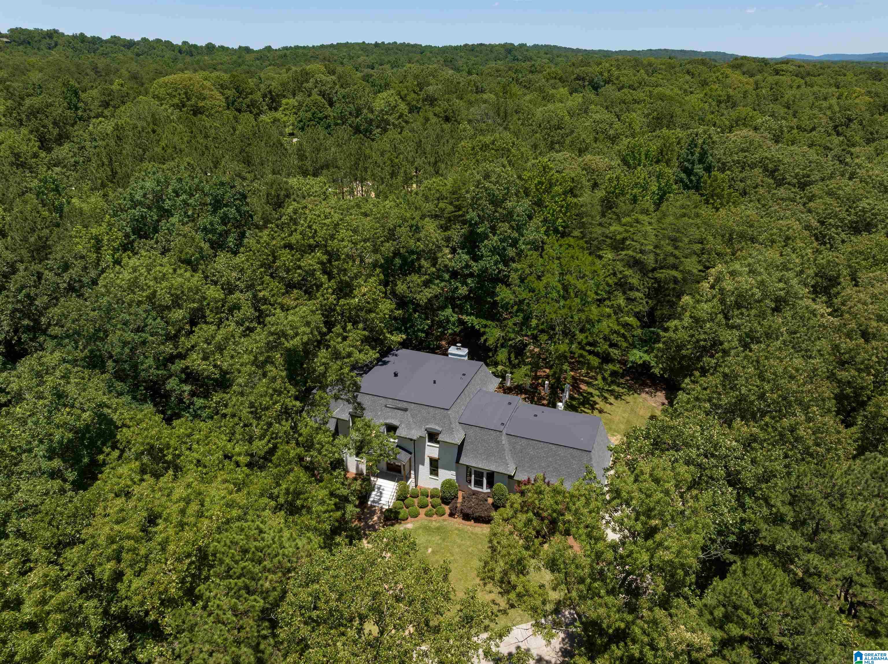 318 VALLEYVIEW ROAD