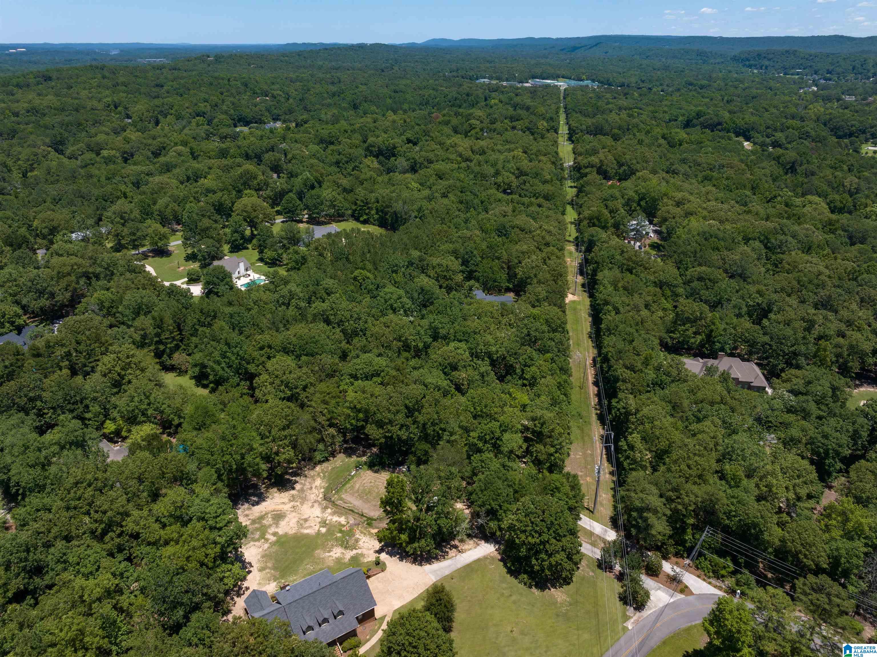 318 VALLEYVIEW ROAD