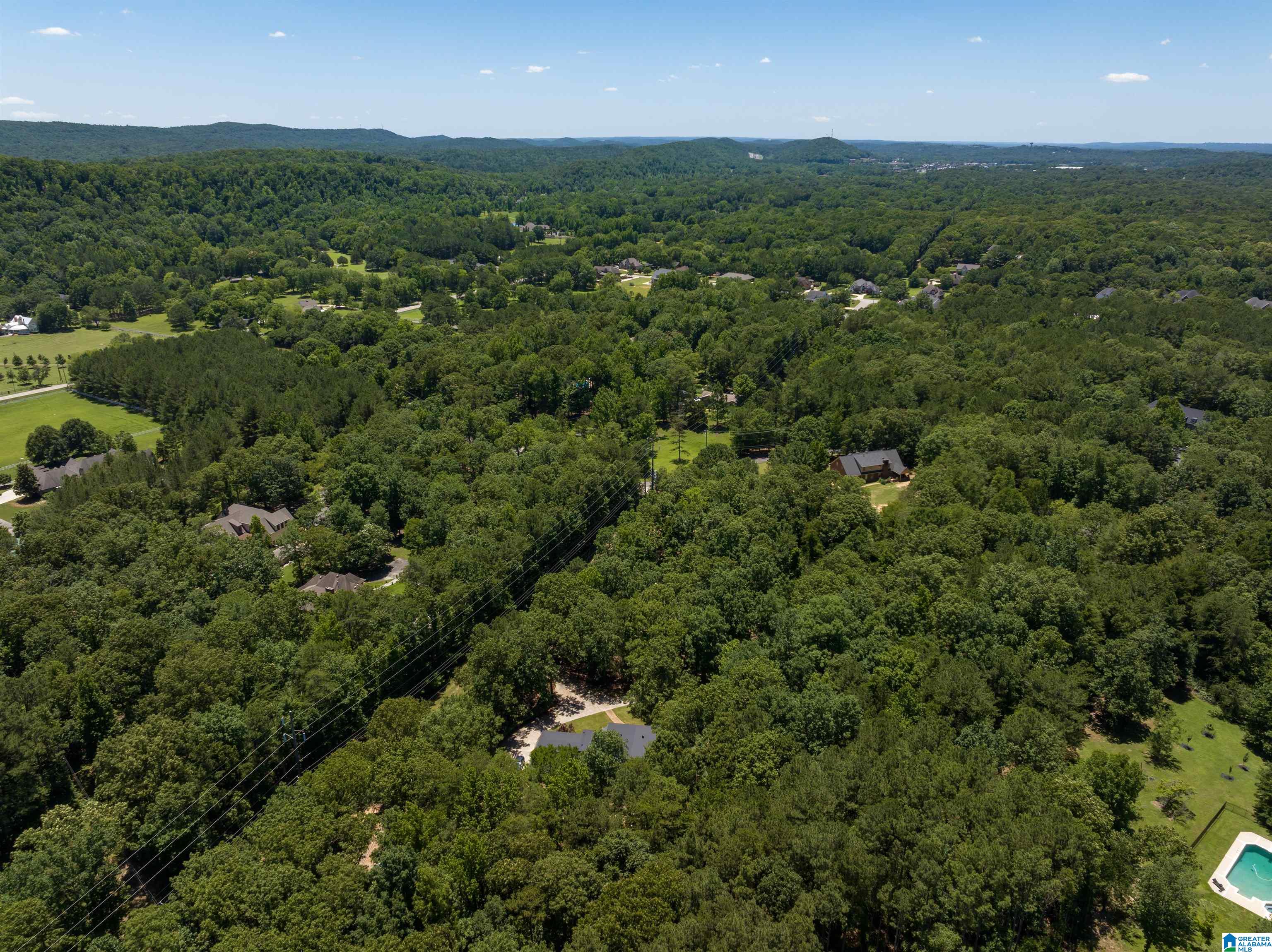 318 VALLEYVIEW ROAD