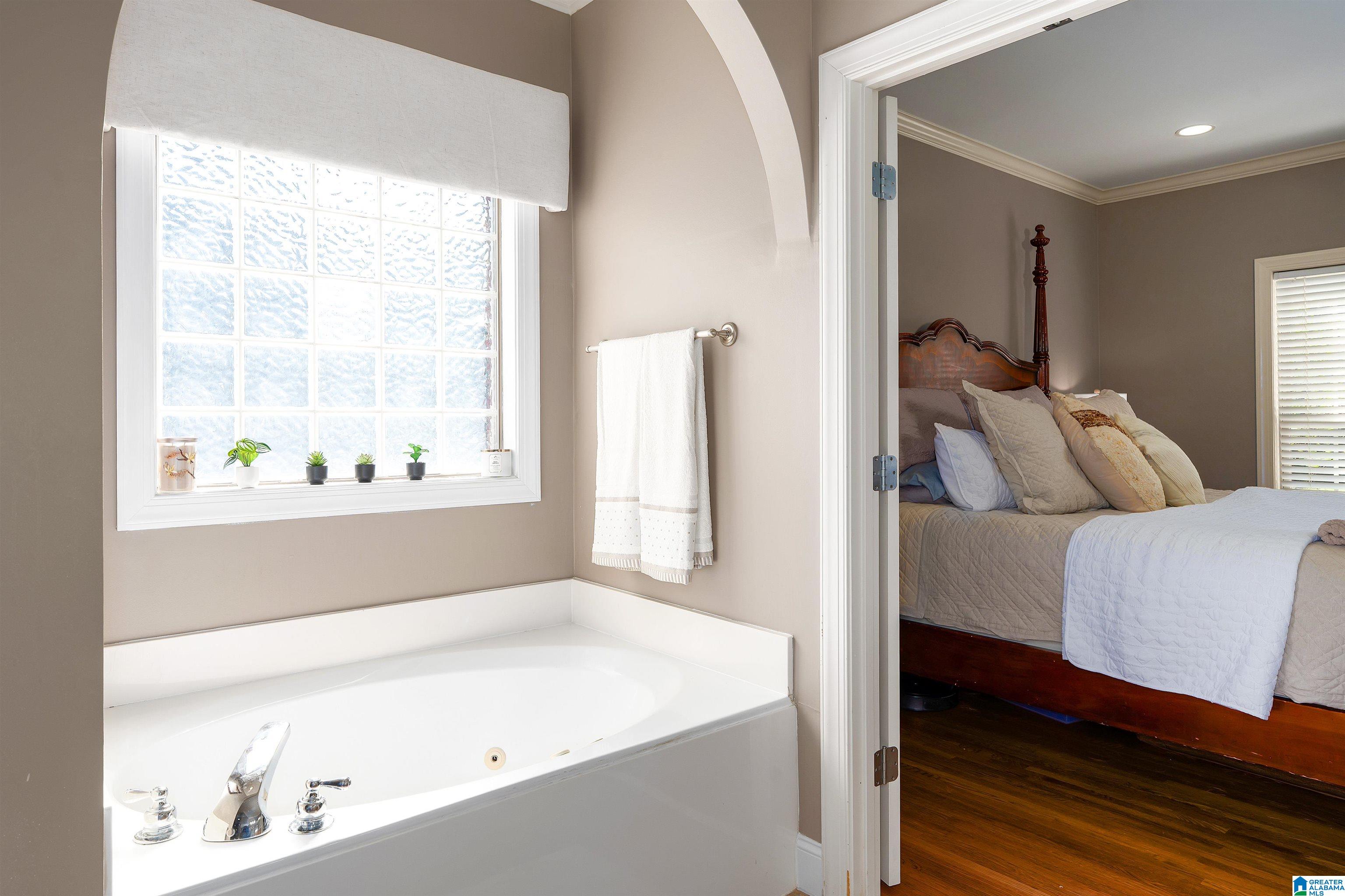 1032 STONEYKIRK ROAD