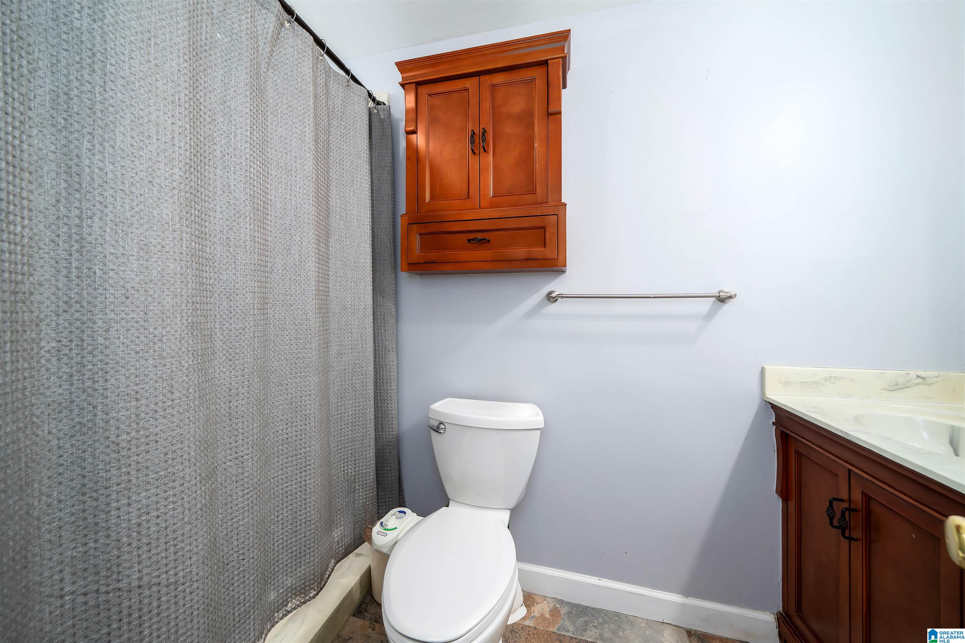 3064 WHISPERING PINES CIRCLE