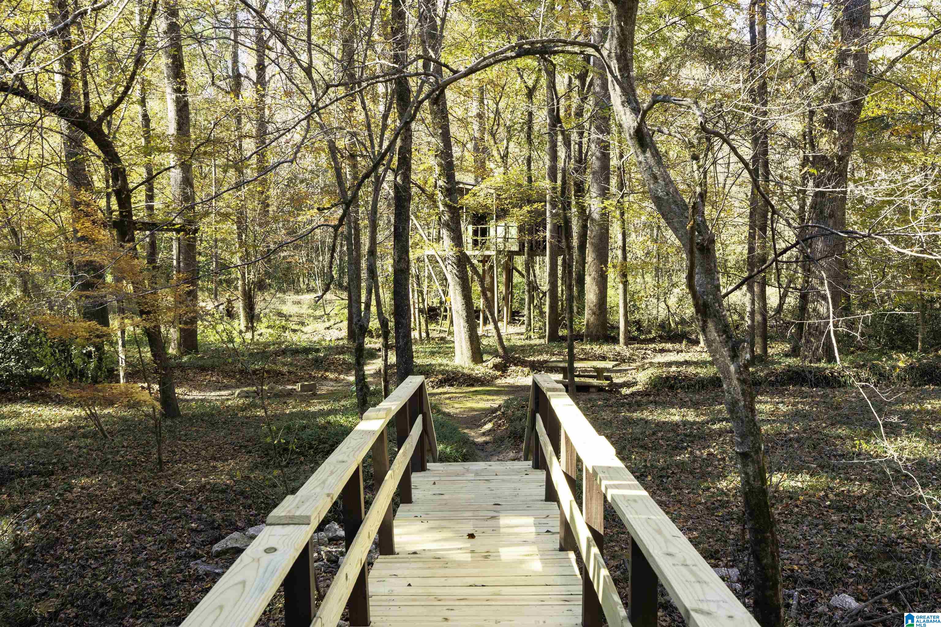 3064 WHISPERING PINES CIRCLE