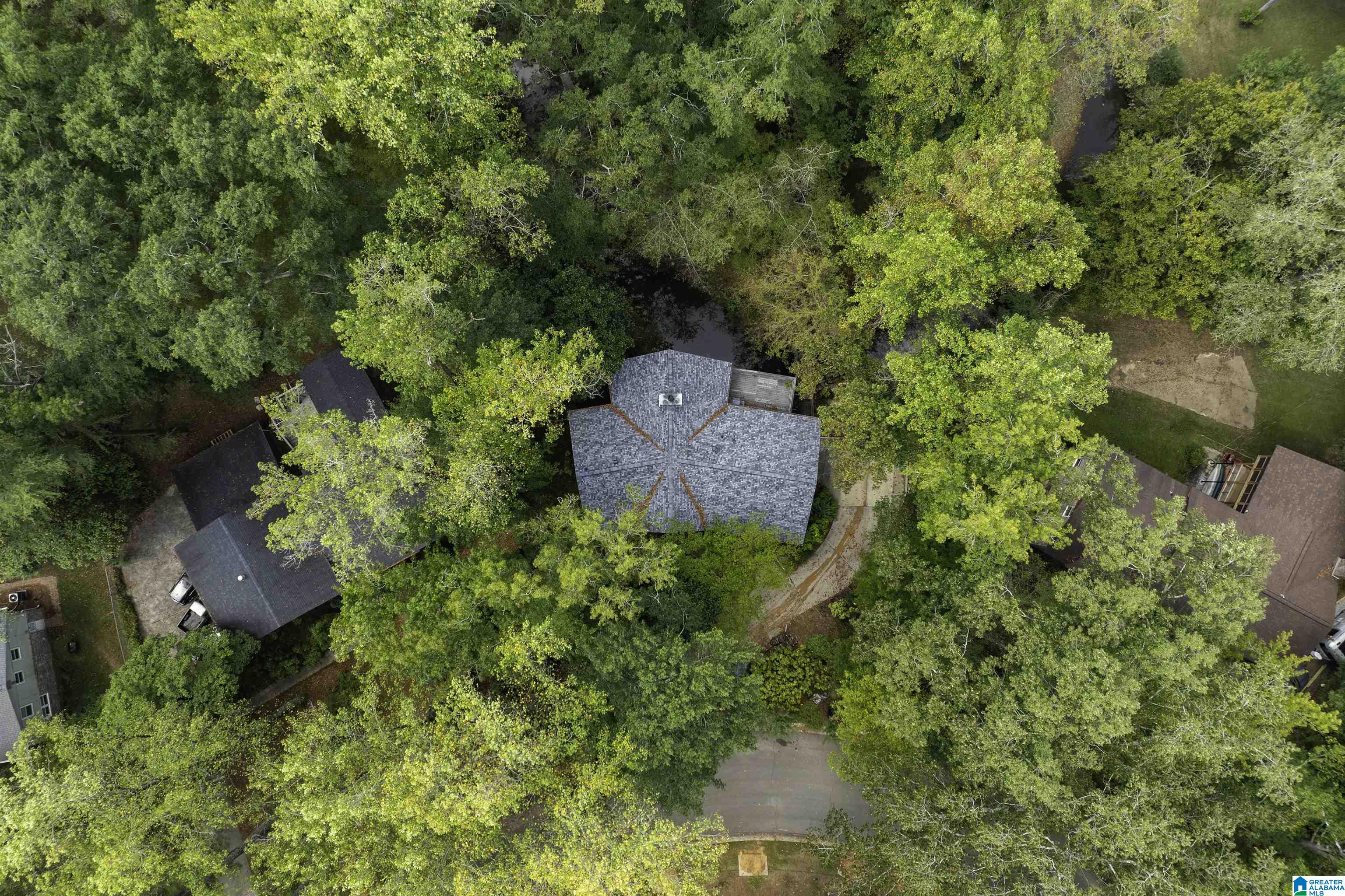 3064 WHISPERING PINES CIRCLE