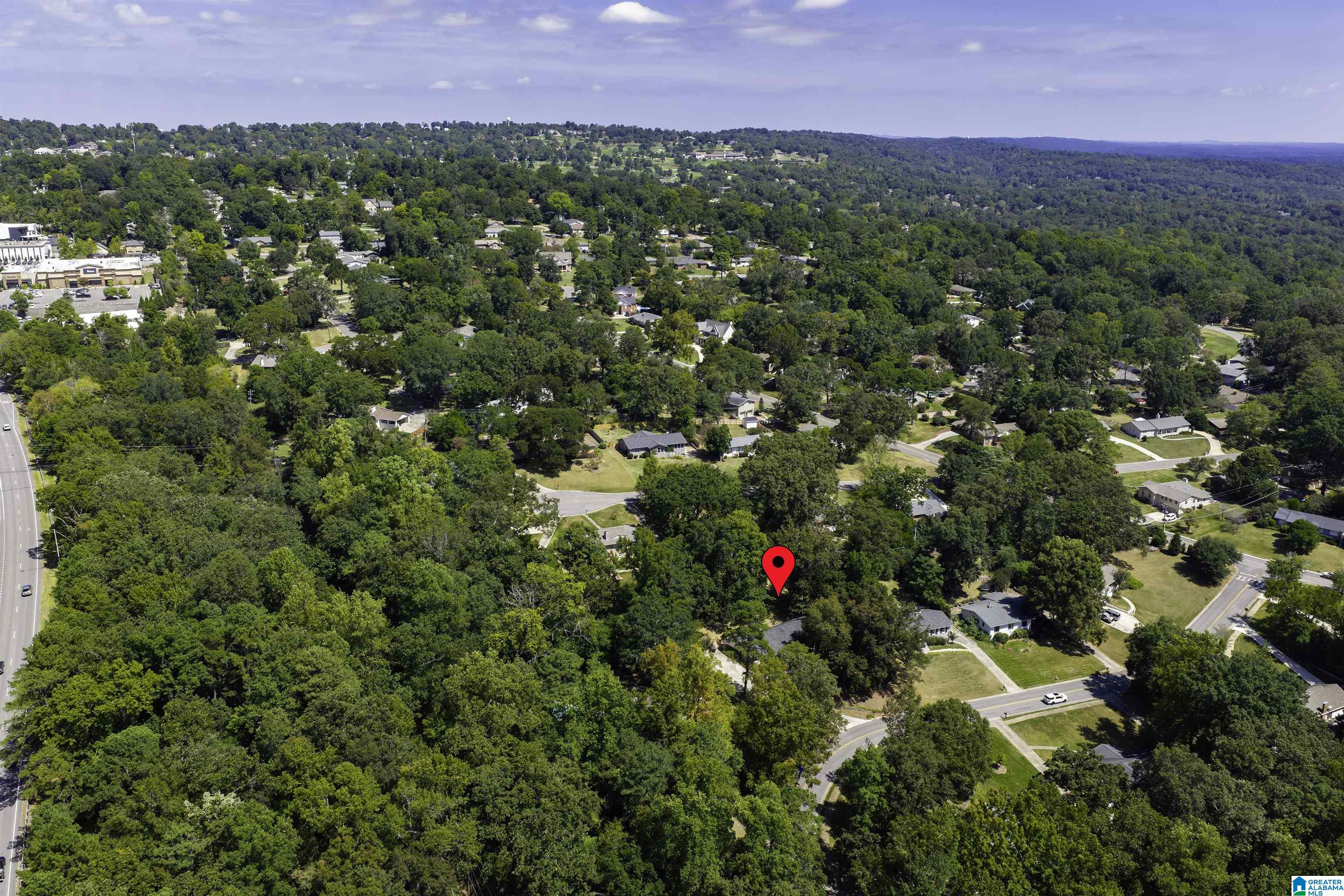 1312 ROUND HILL ROAD