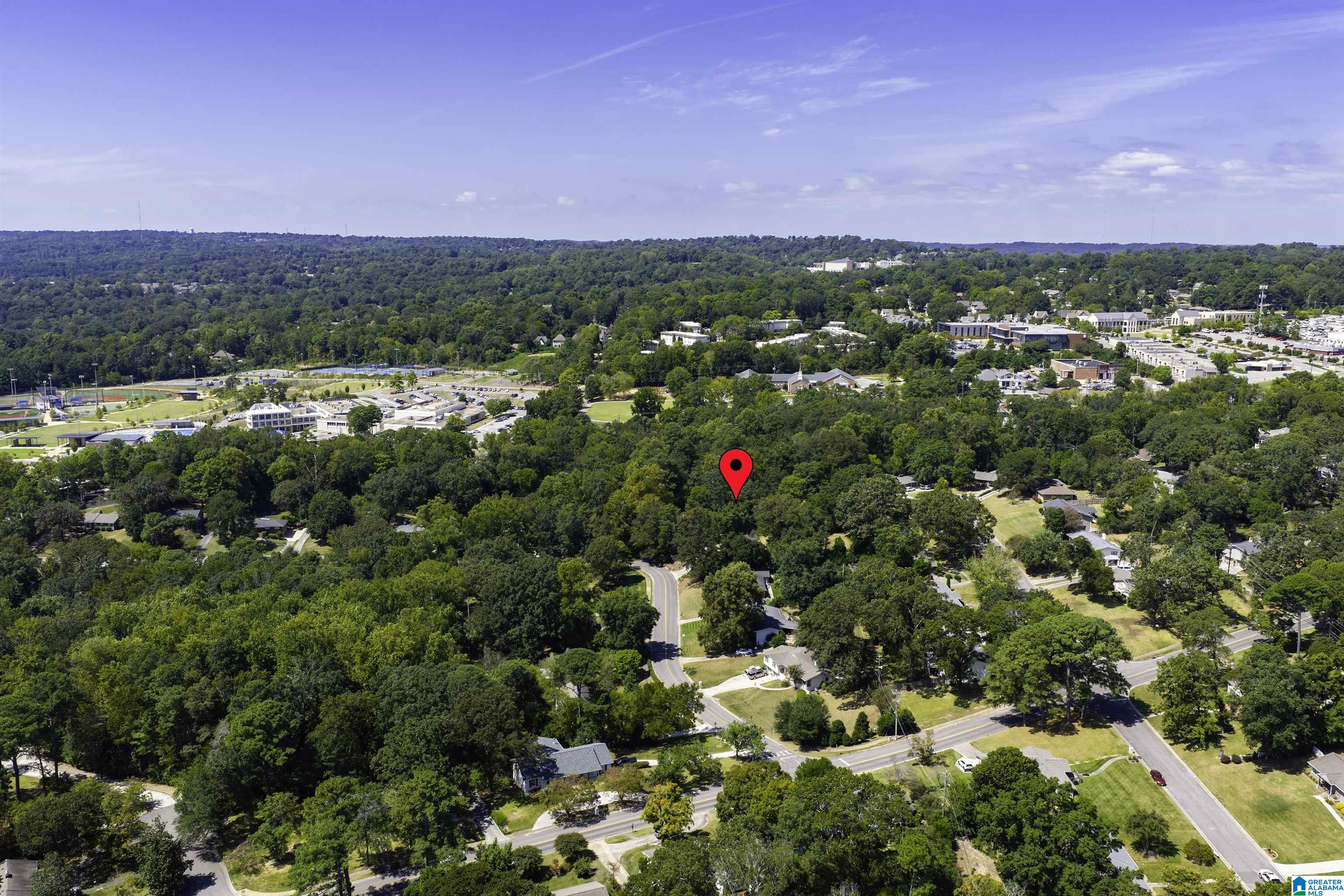 1312 ROUND HILL ROAD