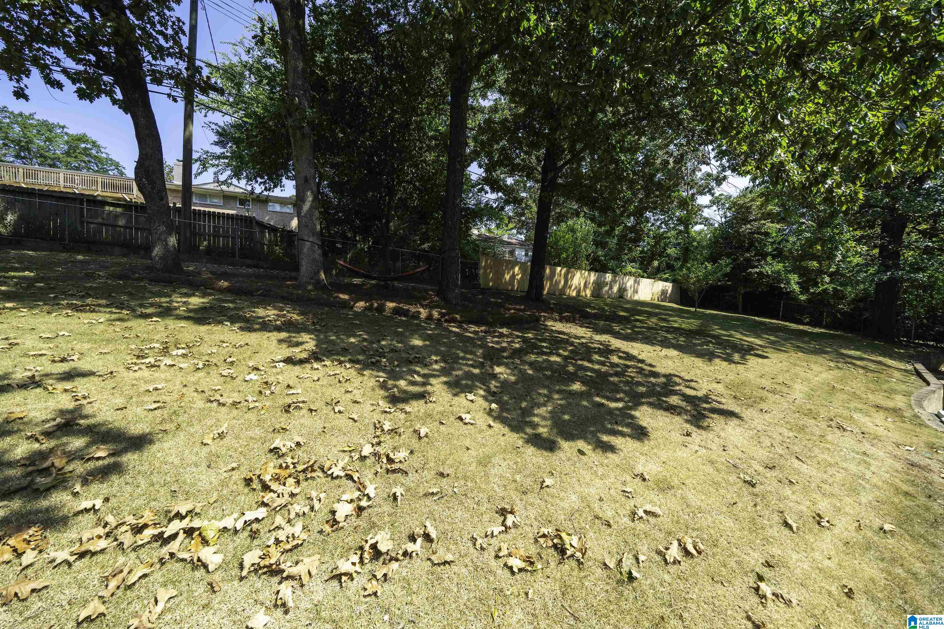 1312 ROUND HILL ROAD