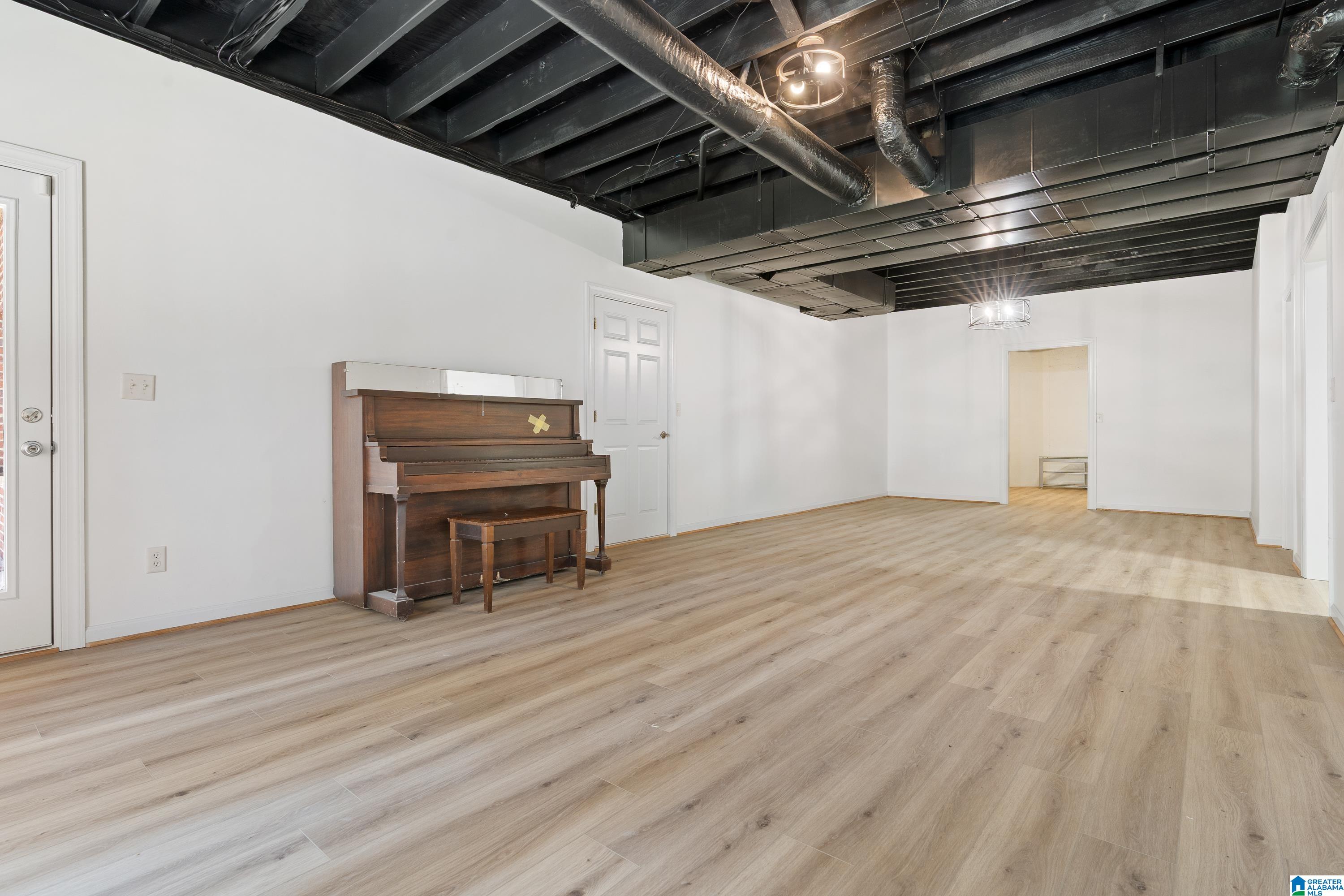 7238 CROWN RIDGE DRIVE