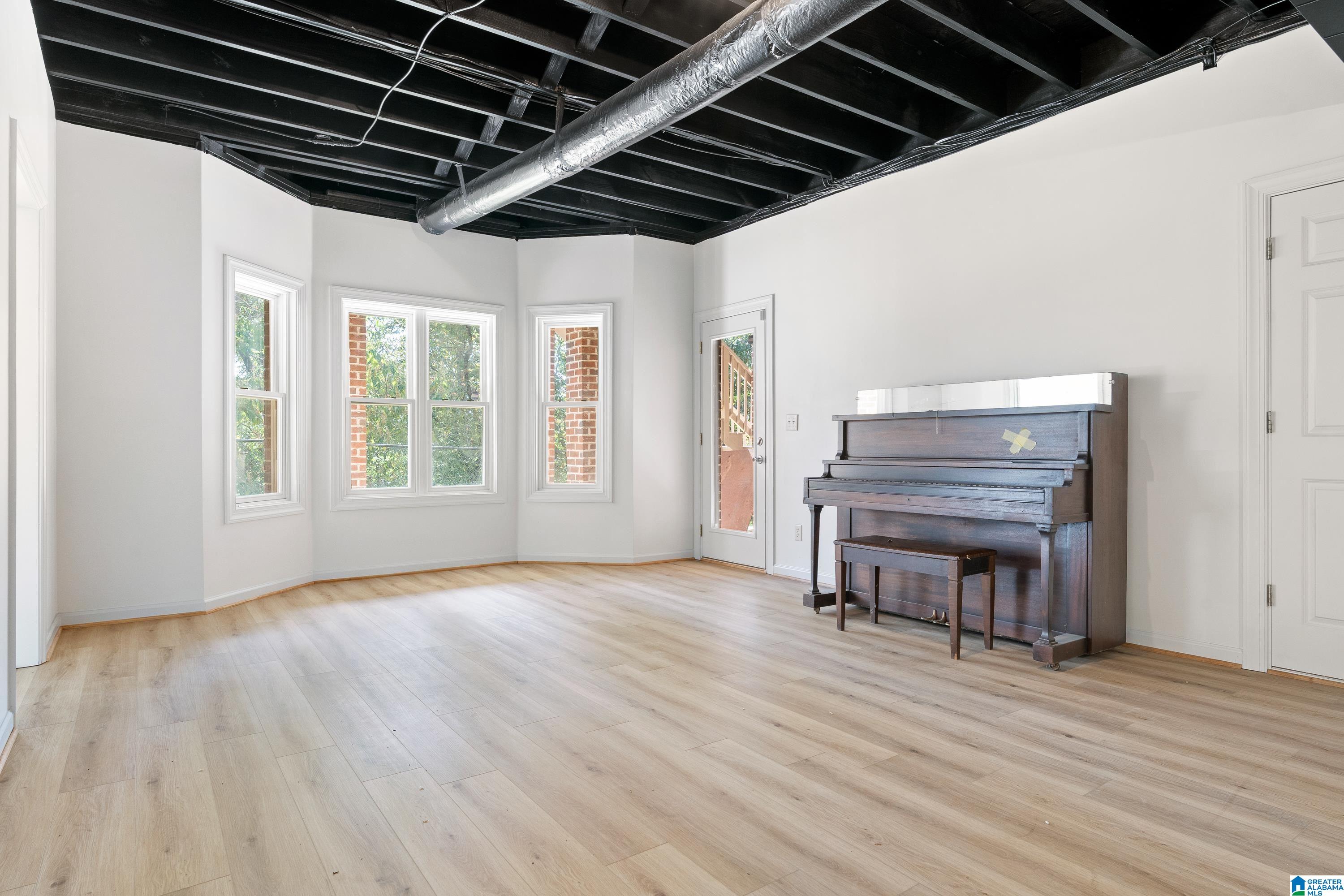 7238 CROWN RIDGE DRIVE