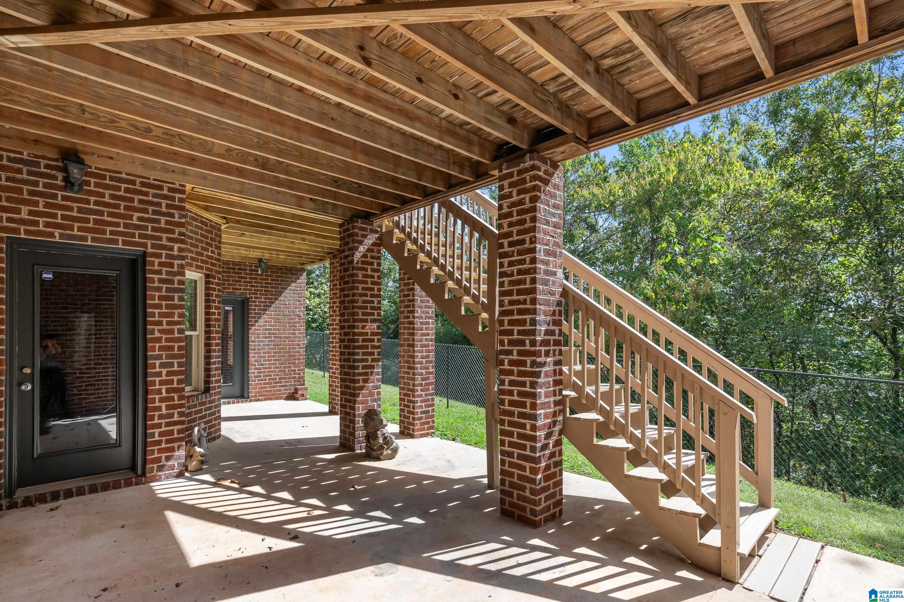 7238 CROWN RIDGE DRIVE