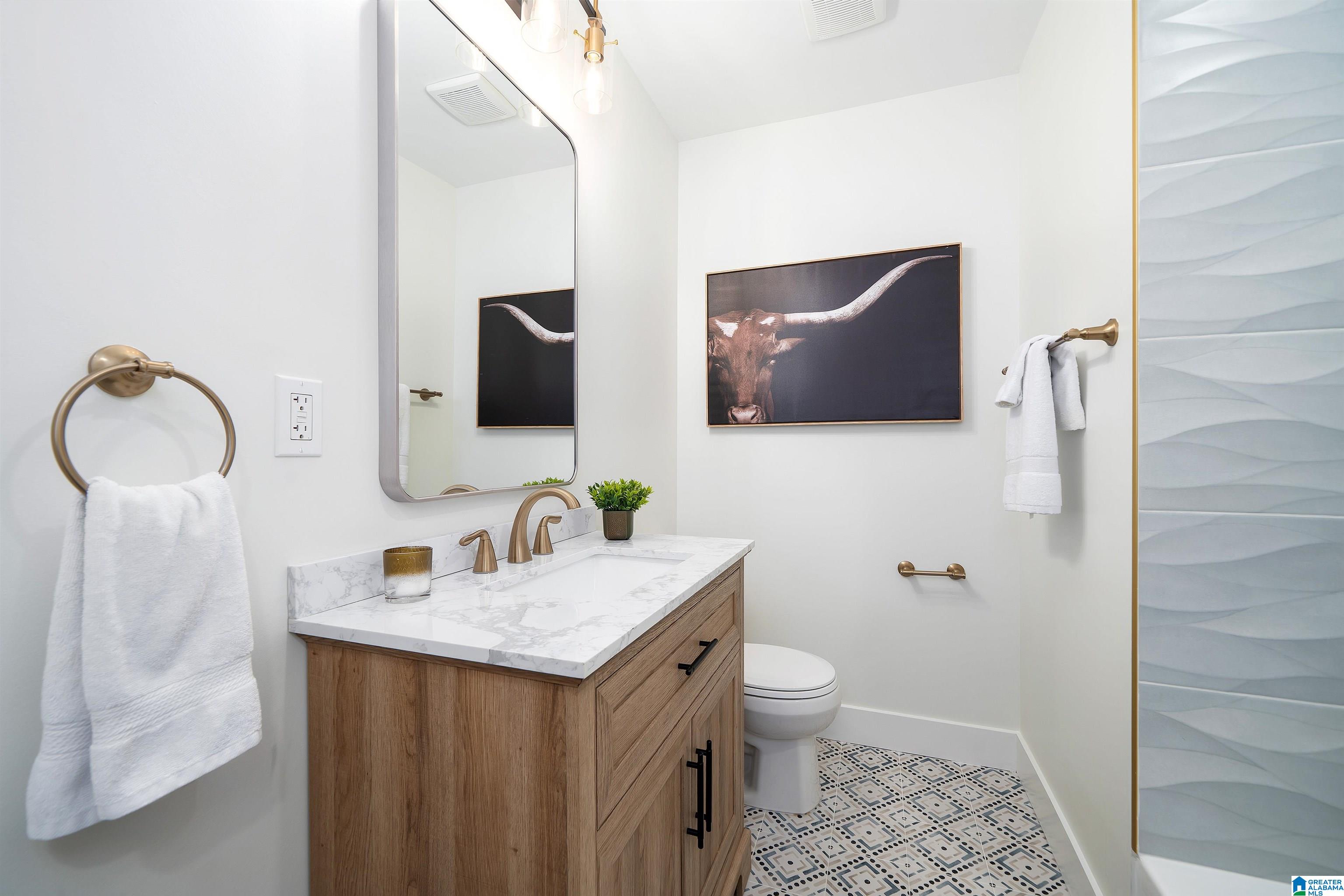 228 3RD STREET