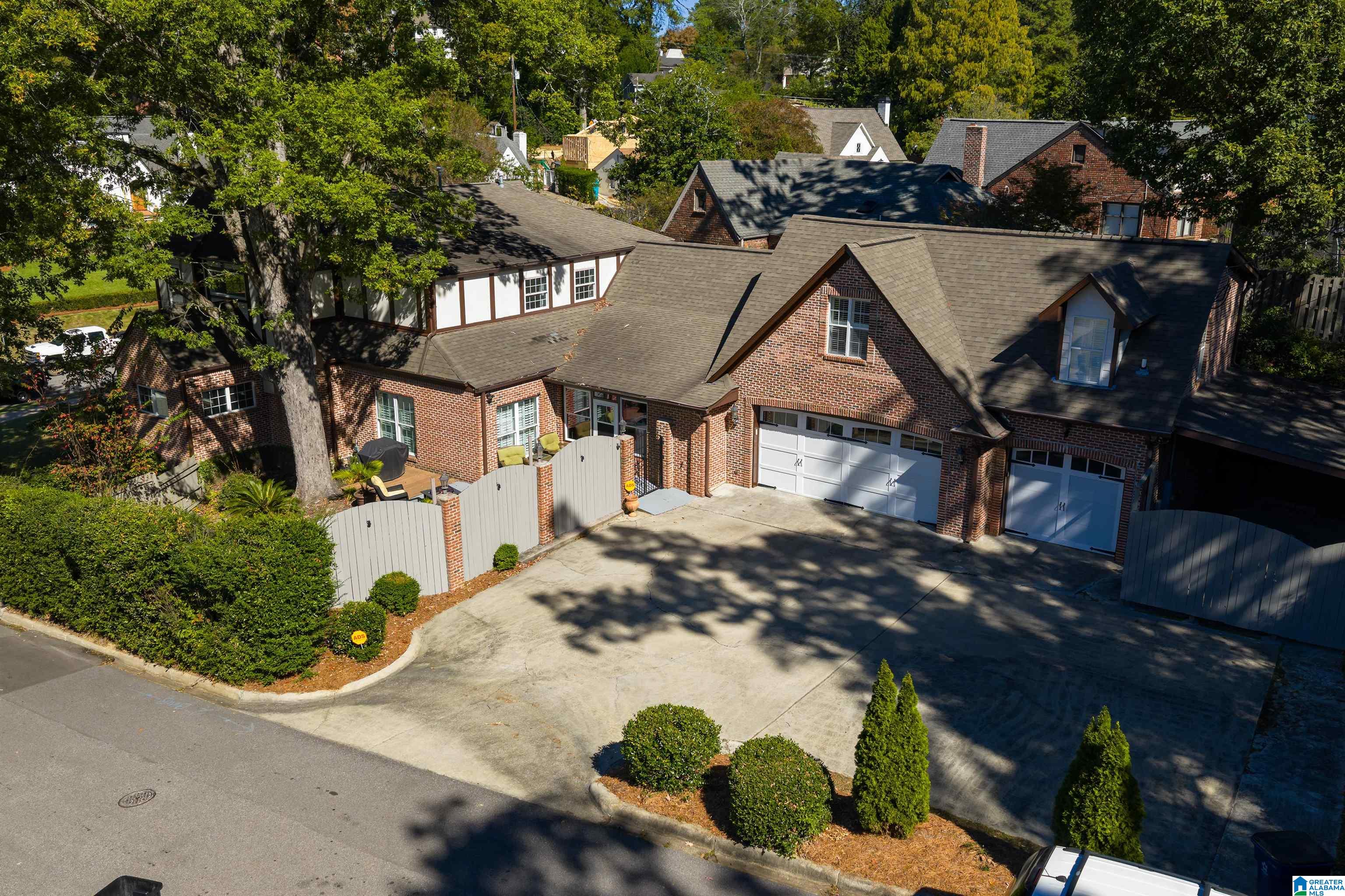 201 WINDSOR DRIVE