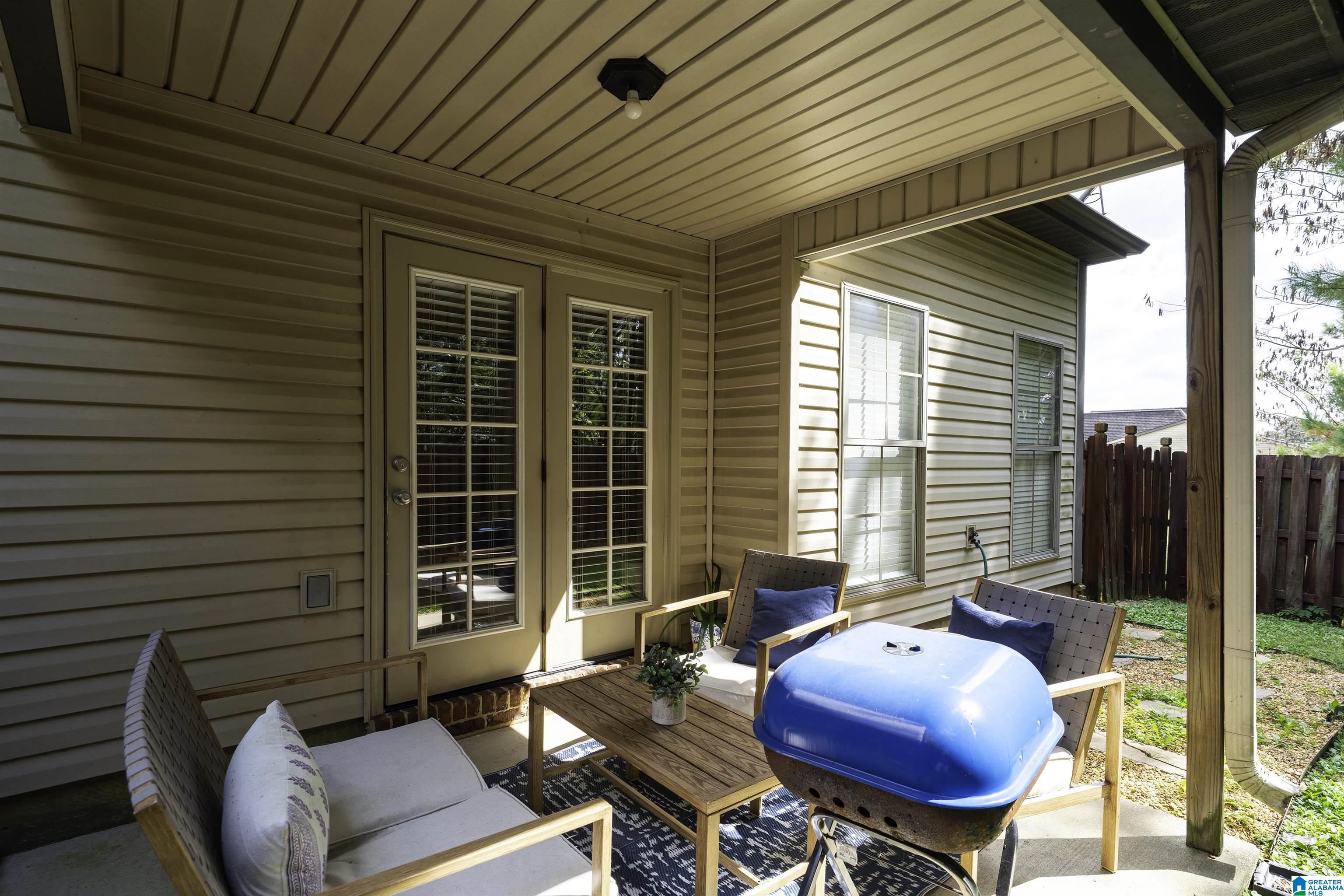 2457 RIDGEMONT DRIVE