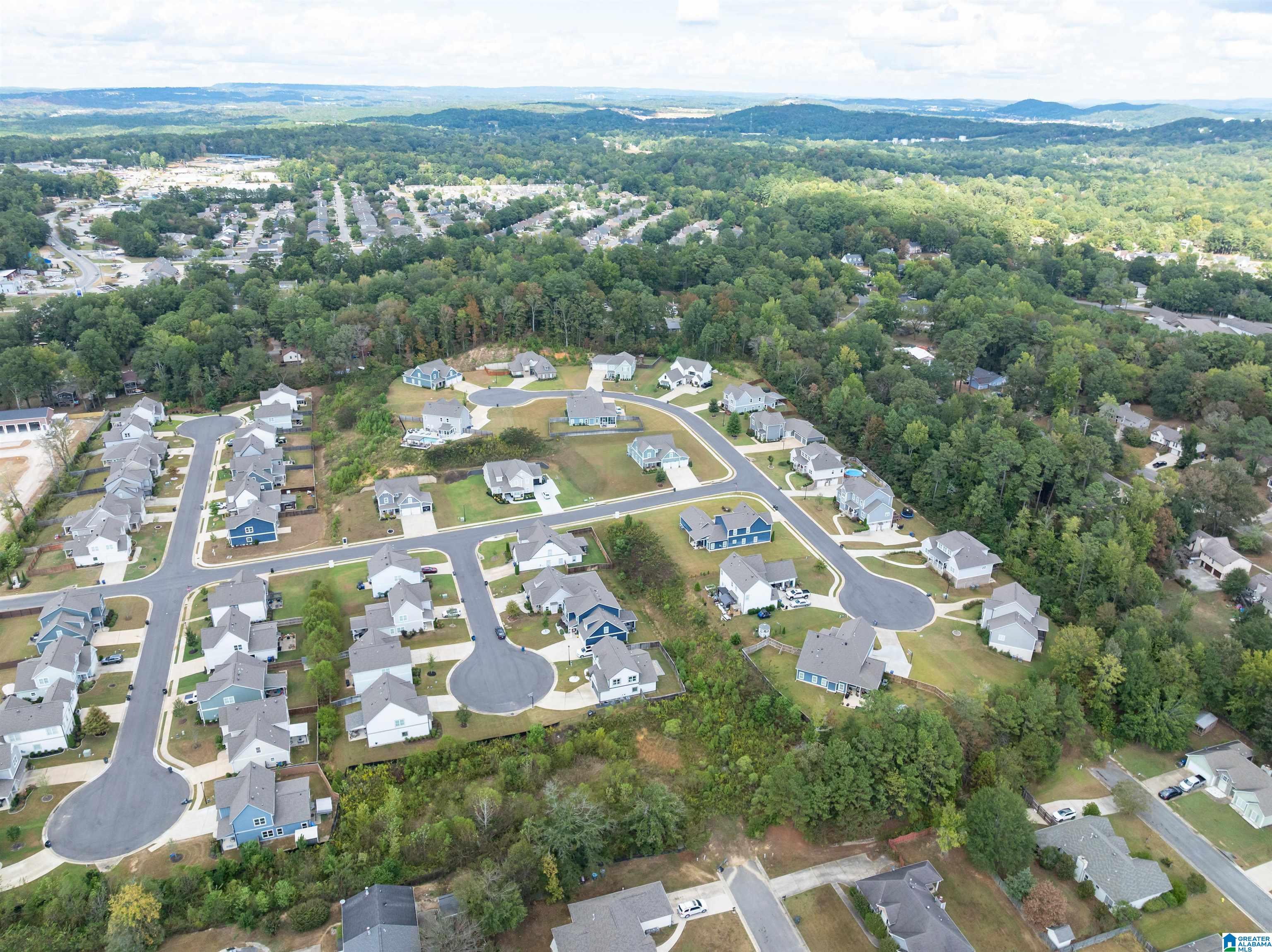 911 WHITE BARN CIRCLE