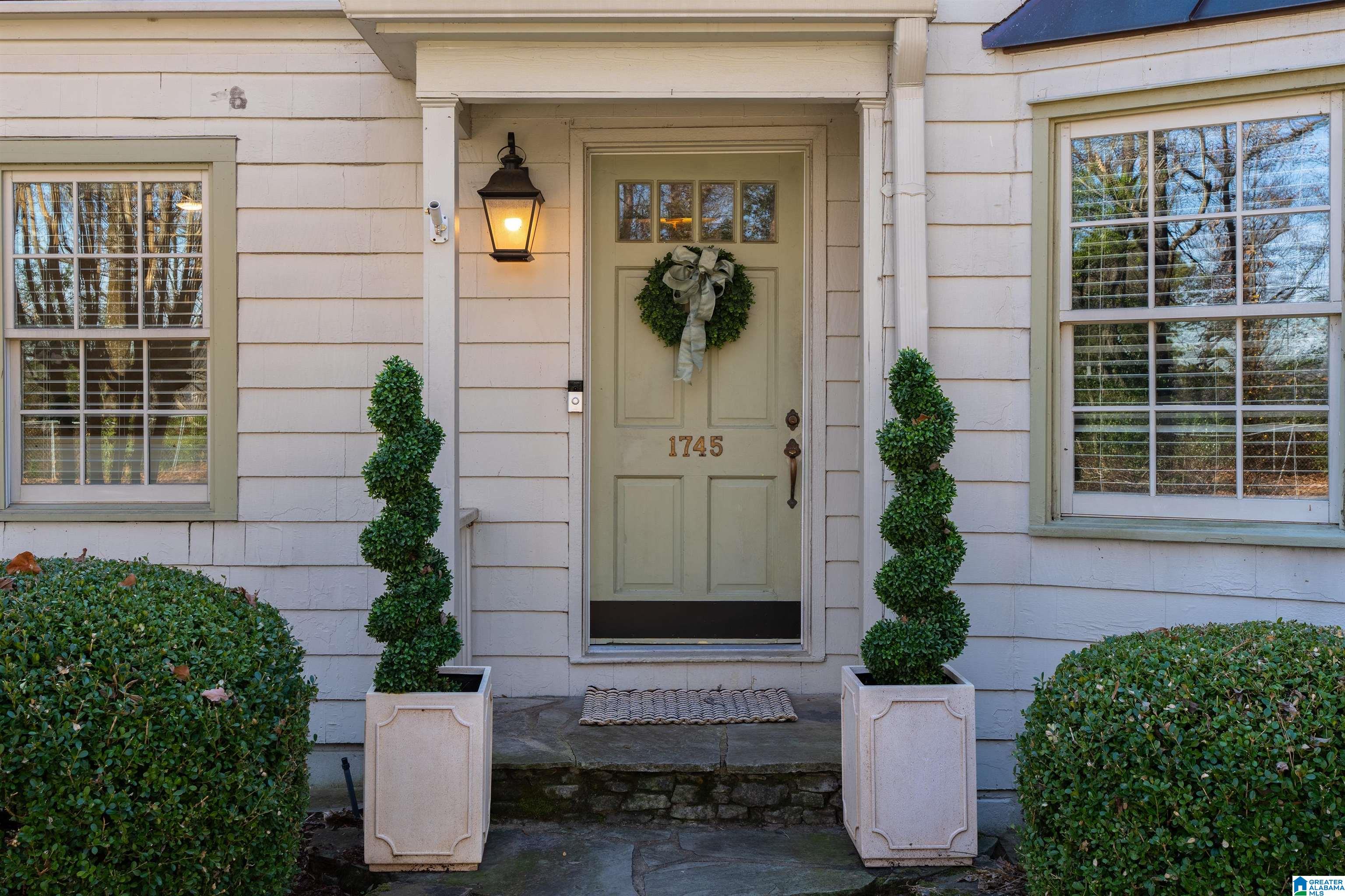 1745 WELLINGTON ROAD