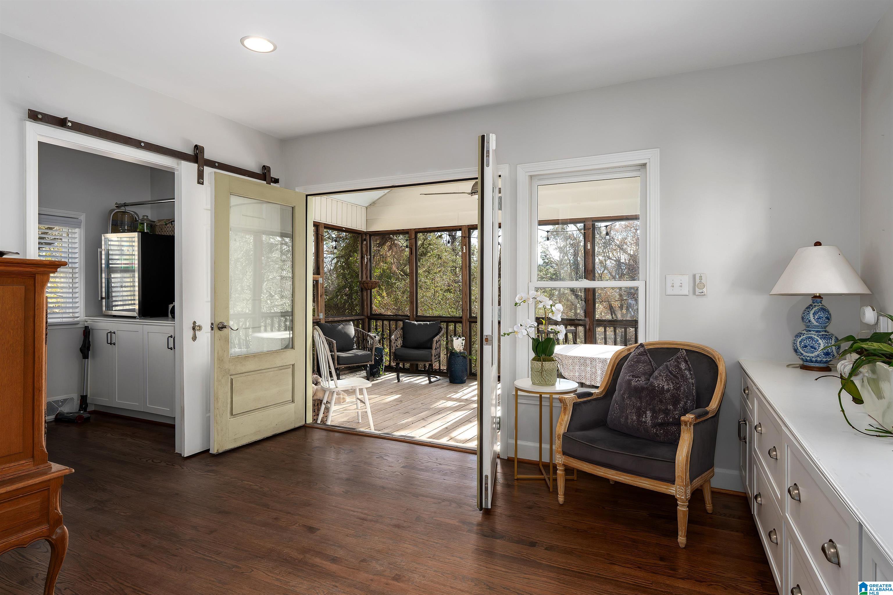 1745 WELLINGTON ROAD