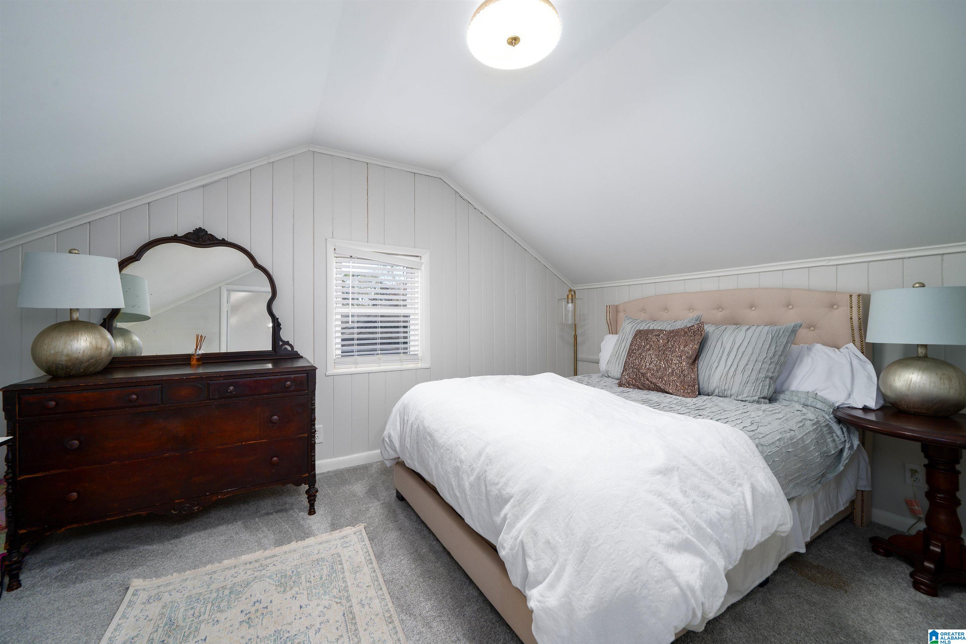 1745 WELLINGTON ROAD