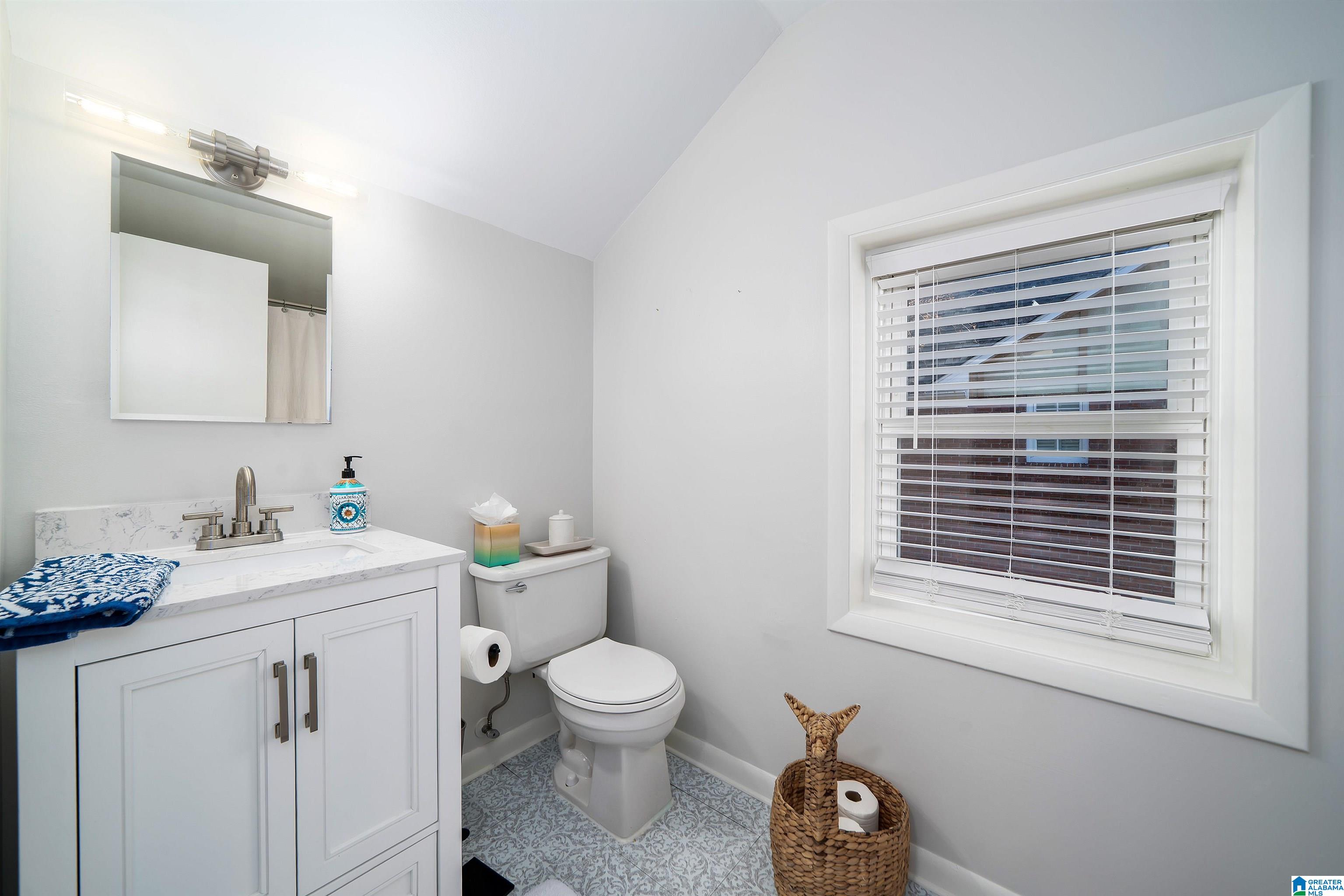 1745 WELLINGTON ROAD