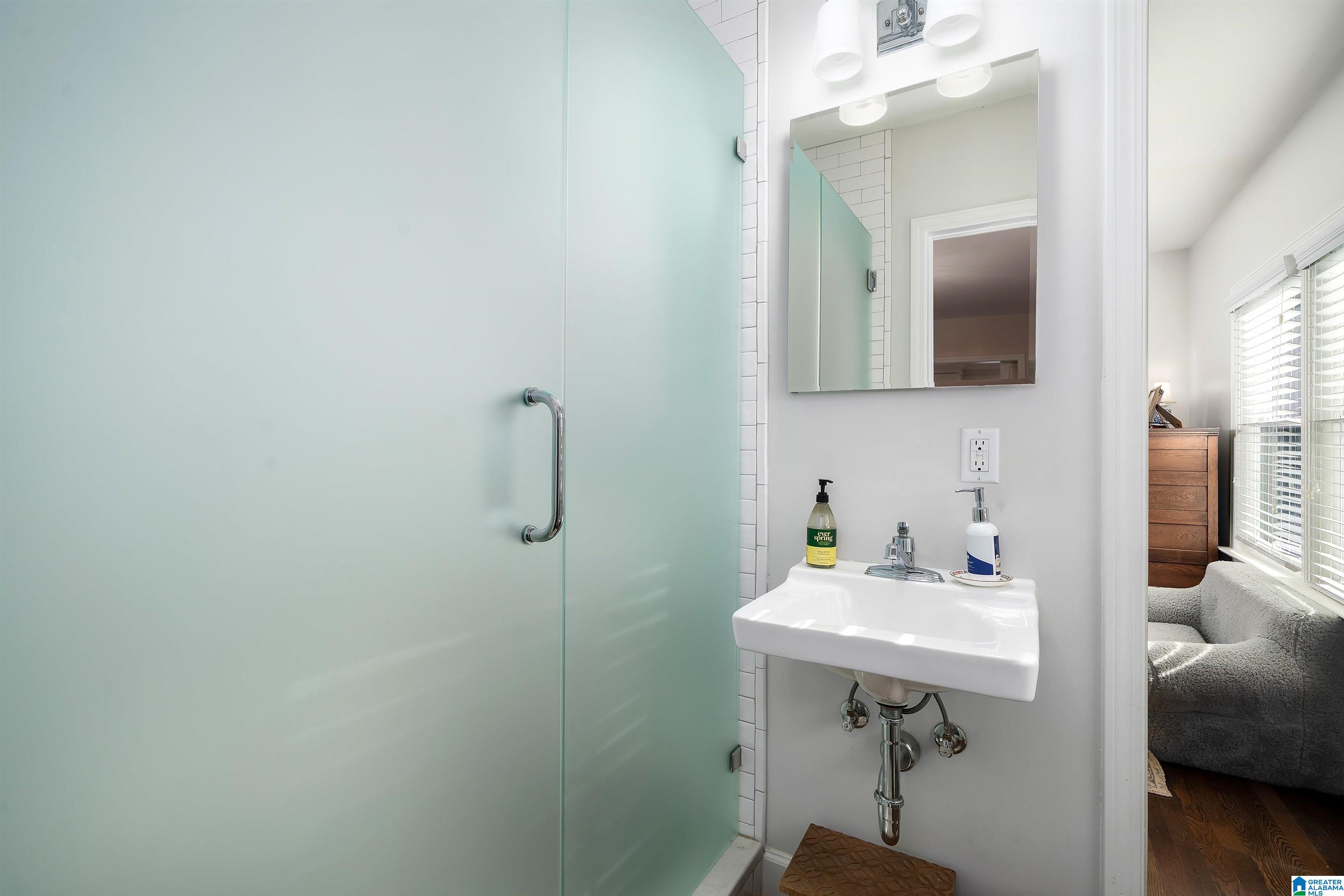 1745 WELLINGTON ROAD