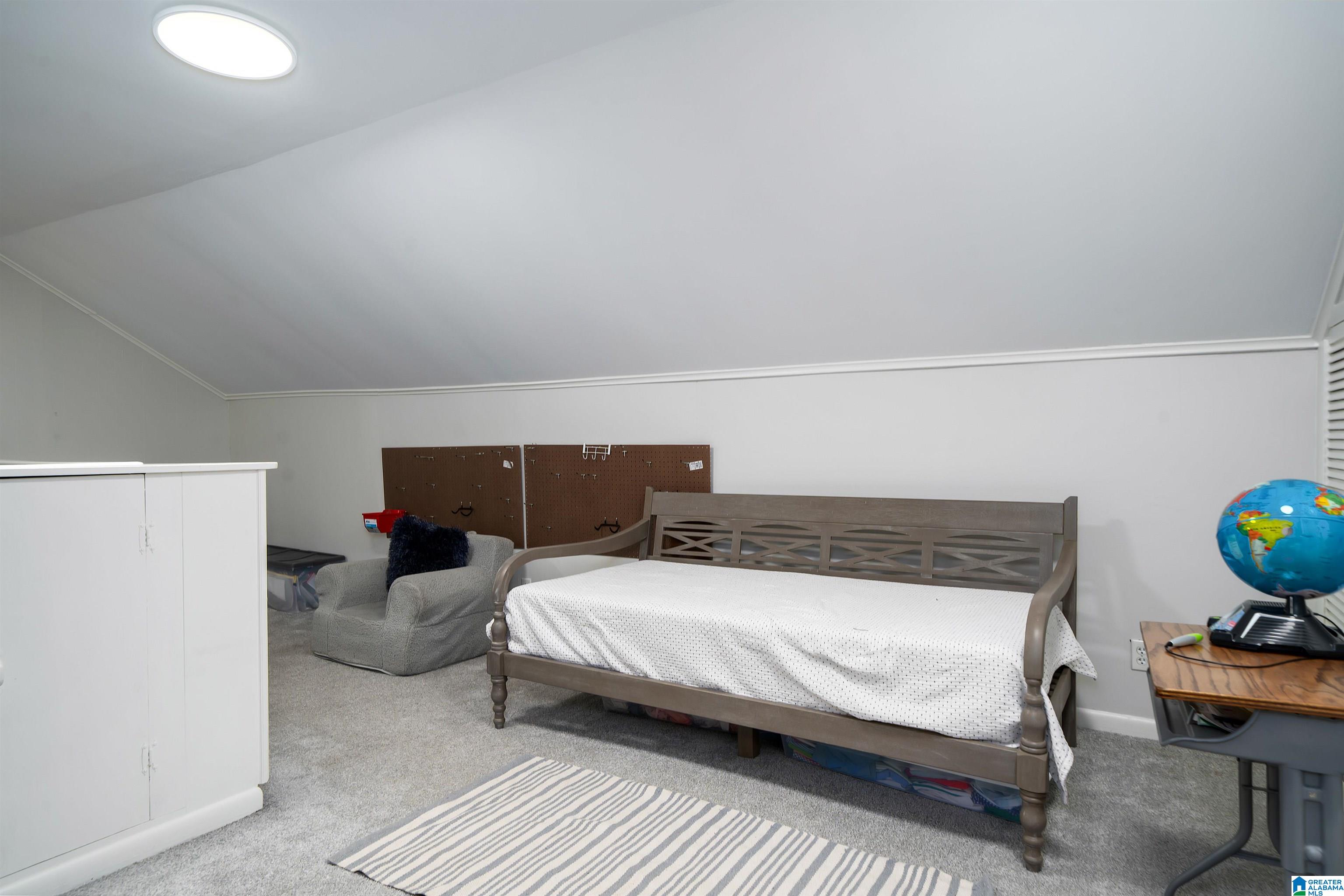 1745 WELLINGTON ROAD