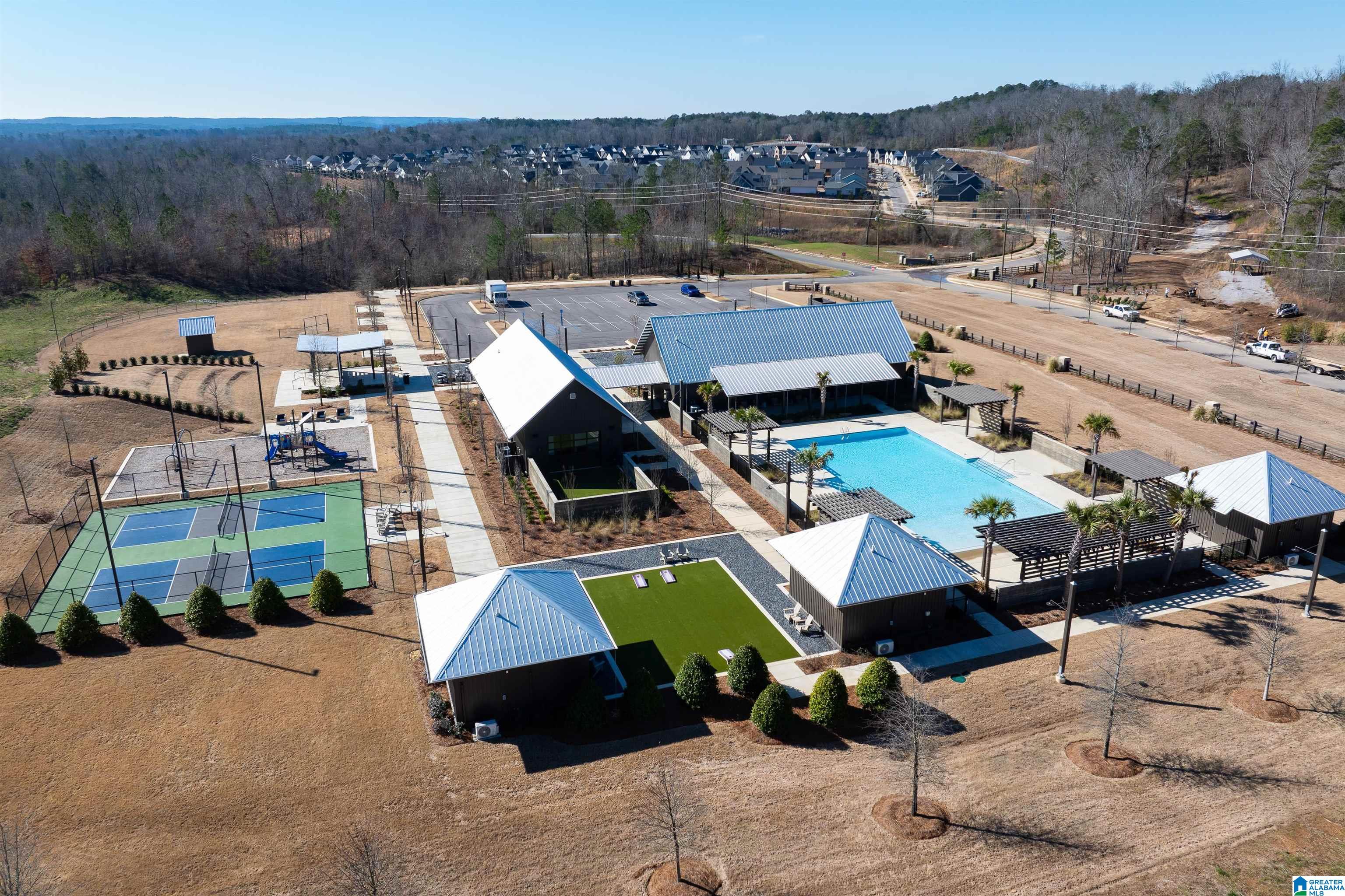 2744 BLACKRIDGE LANE