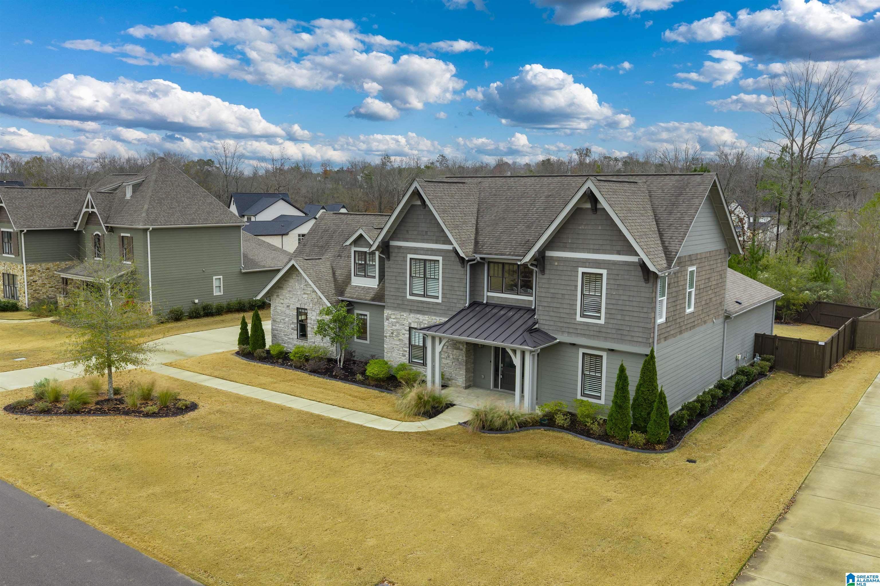 2744 BLACKRIDGE LANE