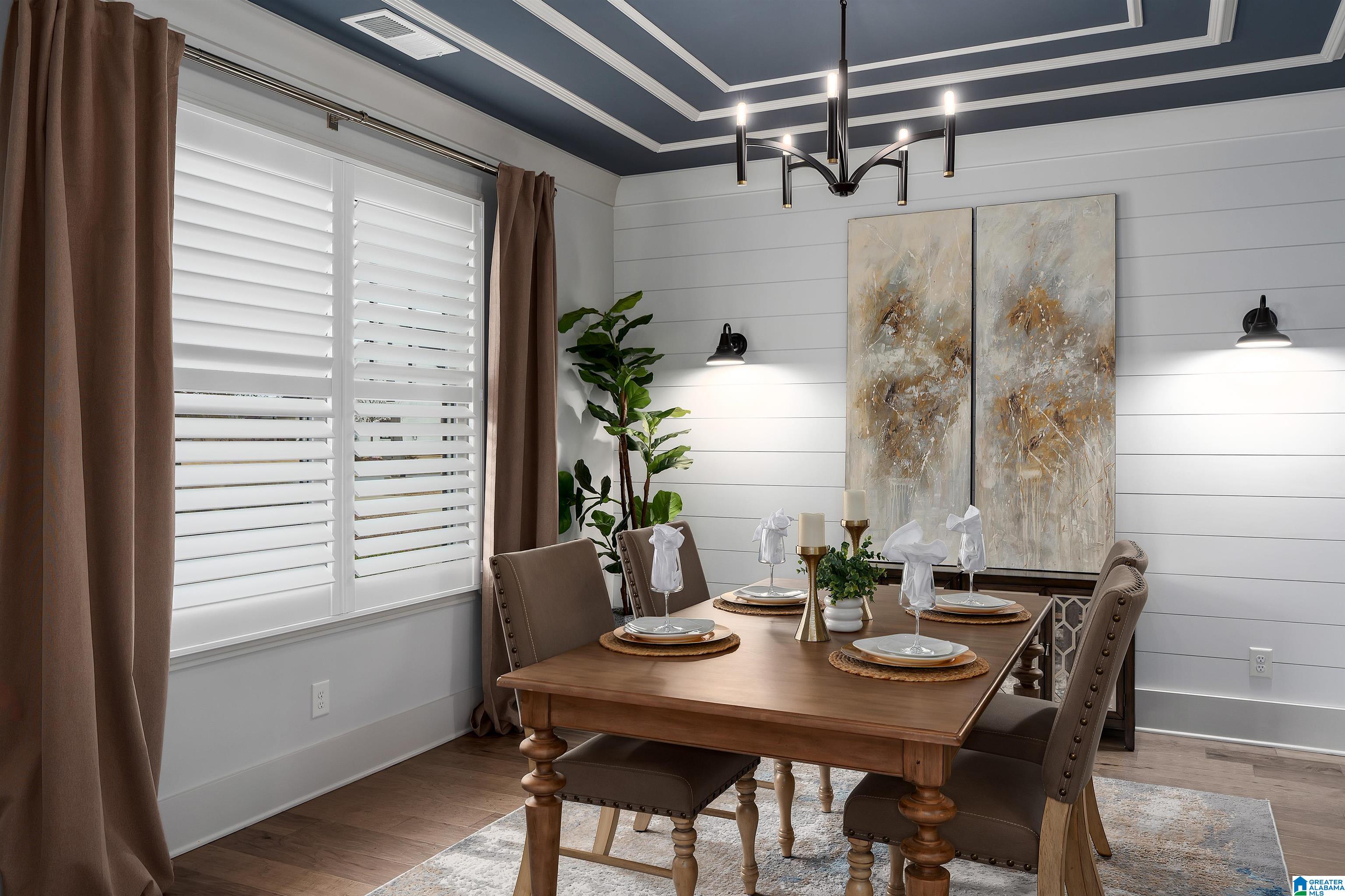 2744 BLACKRIDGE LANE