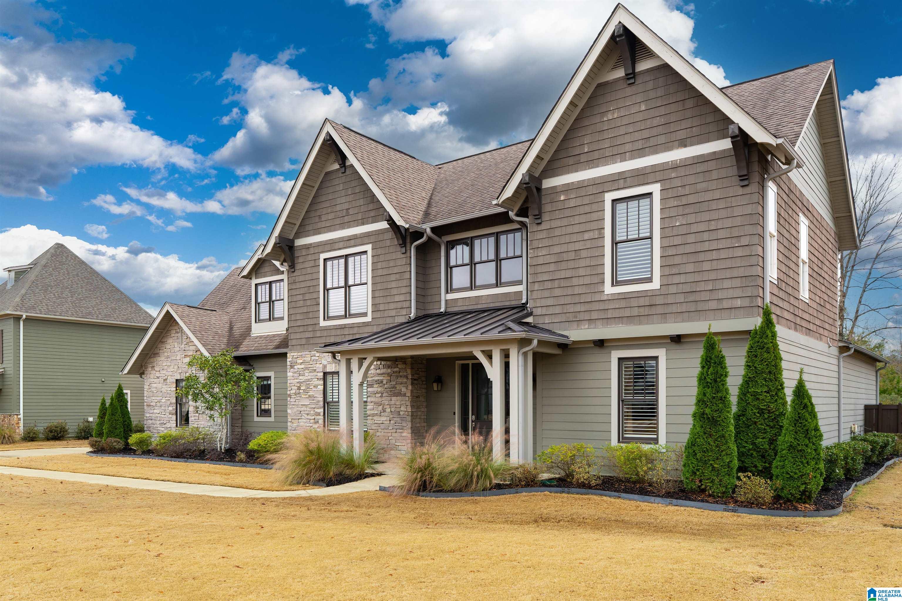 2744 BLACKRIDGE LANE