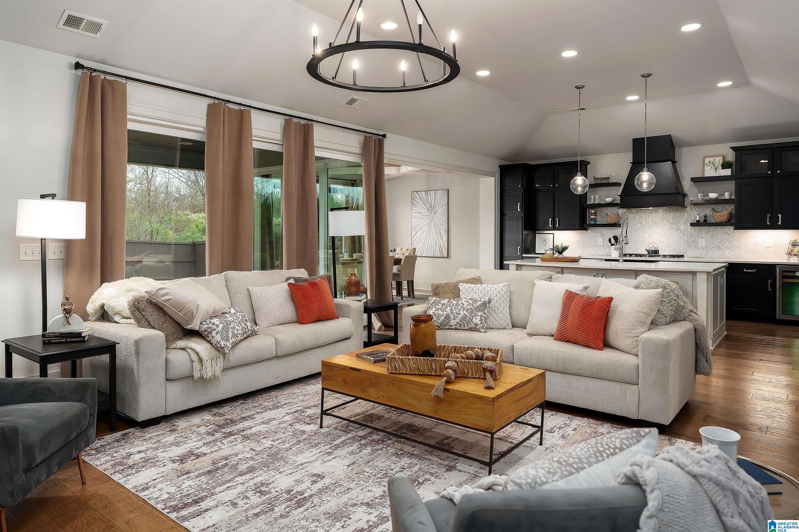 2744 BLACKRIDGE LANE