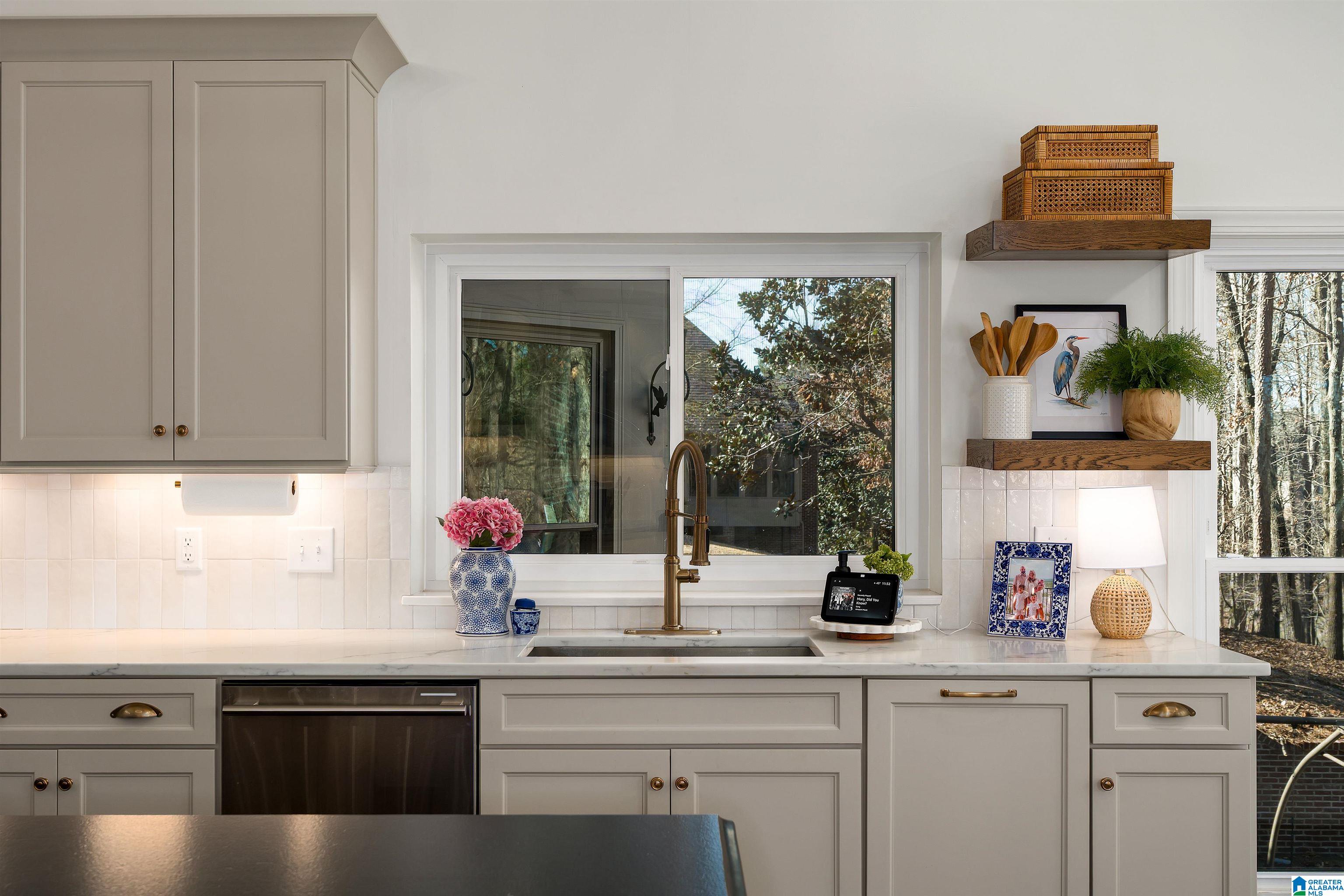 4841 SOUTHLAKE PARKWAY