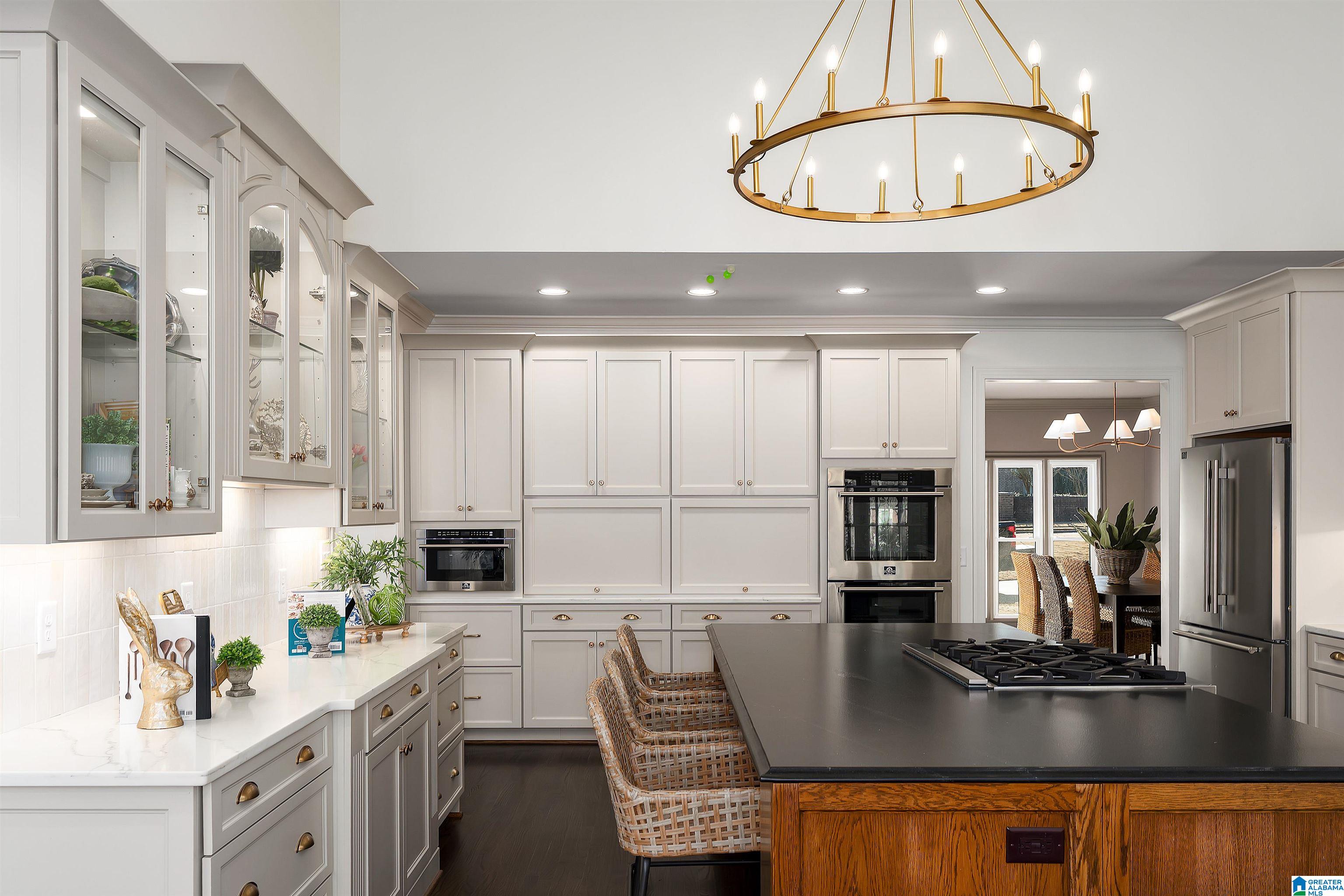 4841 SOUTHLAKE PARKWAY