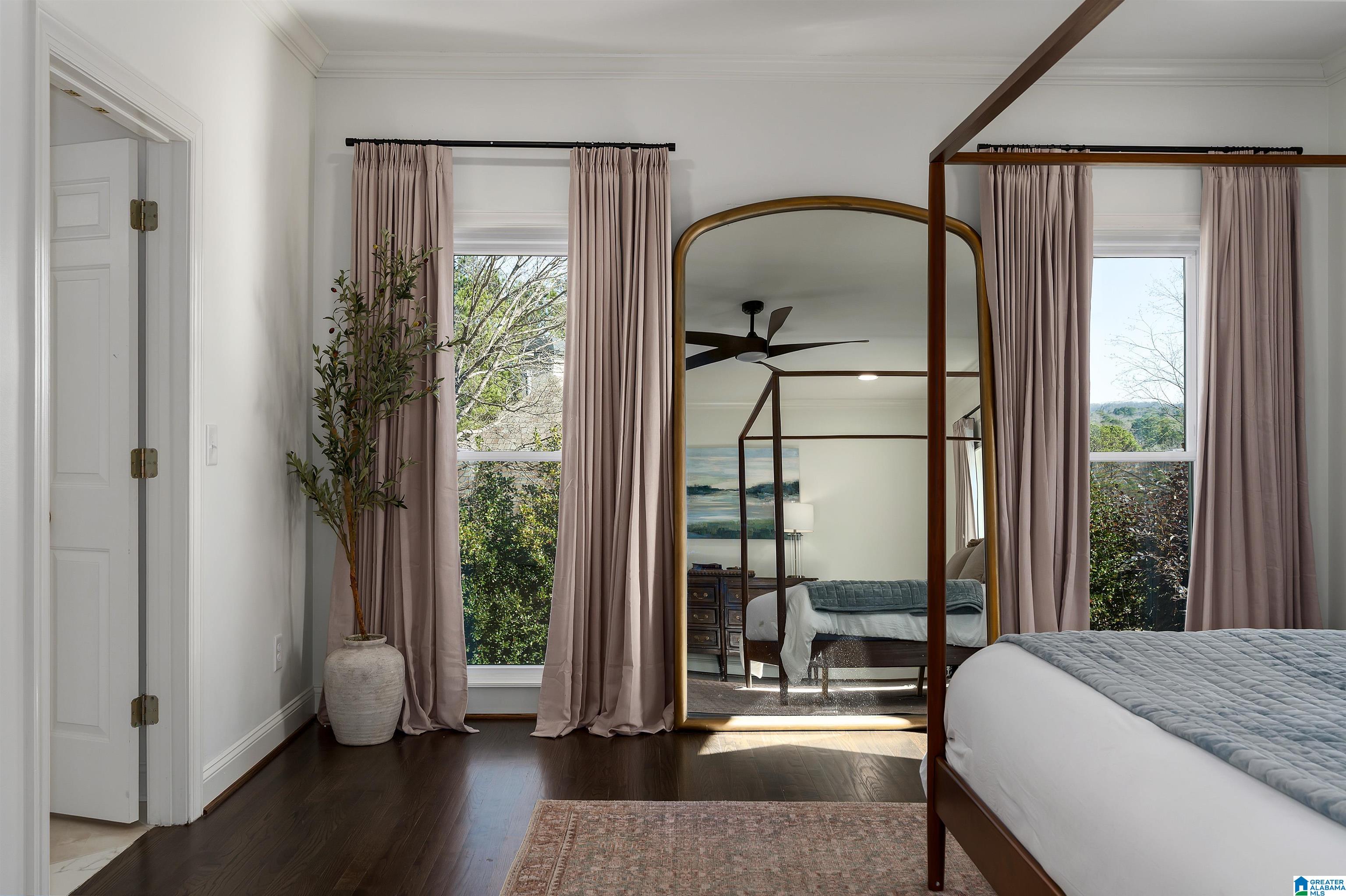 4841 SOUTHLAKE PARKWAY