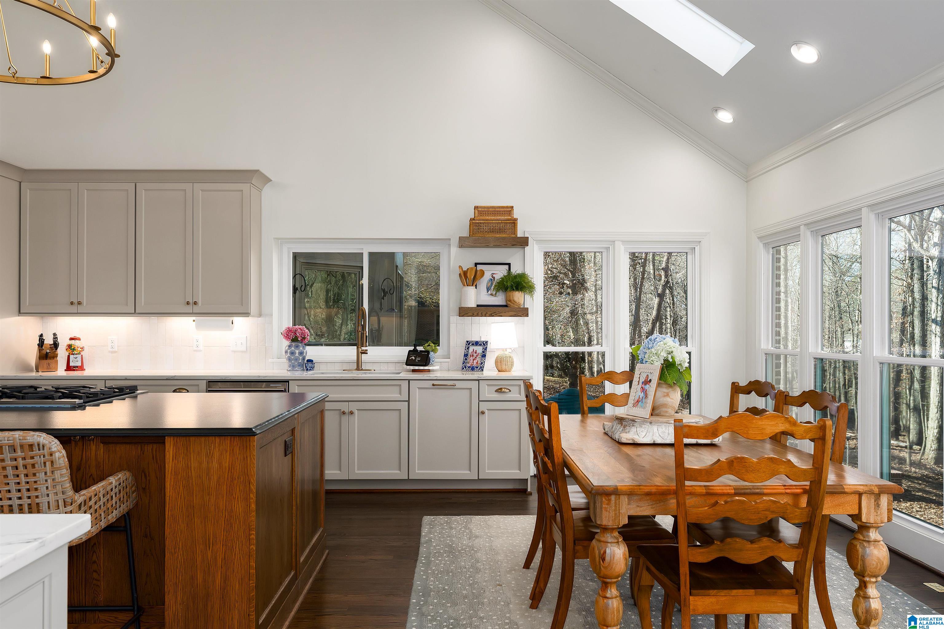 4841 SOUTHLAKE PARKWAY