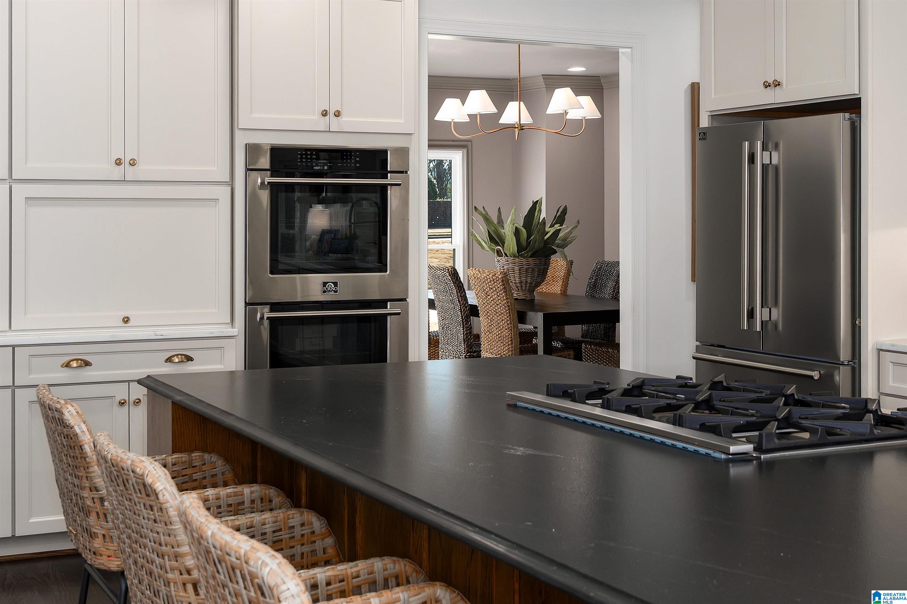 4841 SOUTHLAKE PARKWAY