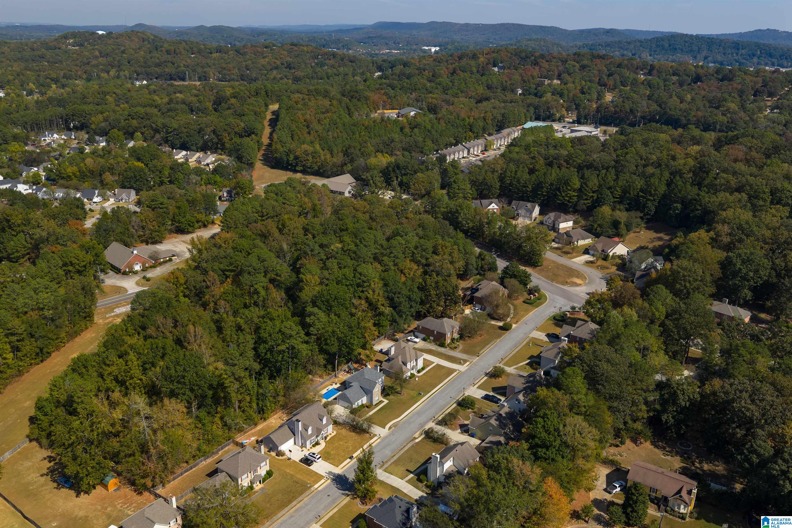 1108 AMBERLEY WOODS DRIVE