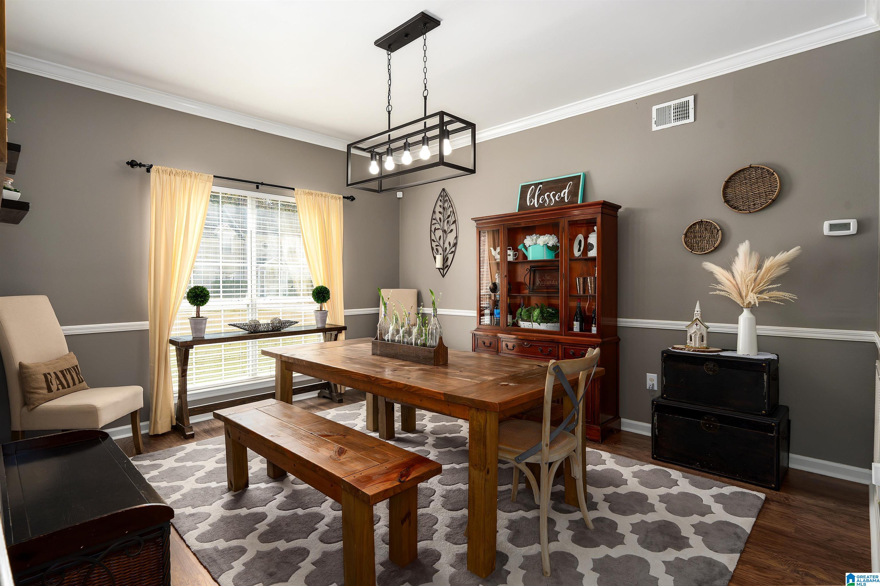 1108 AMBERLEY WOODS DRIVE