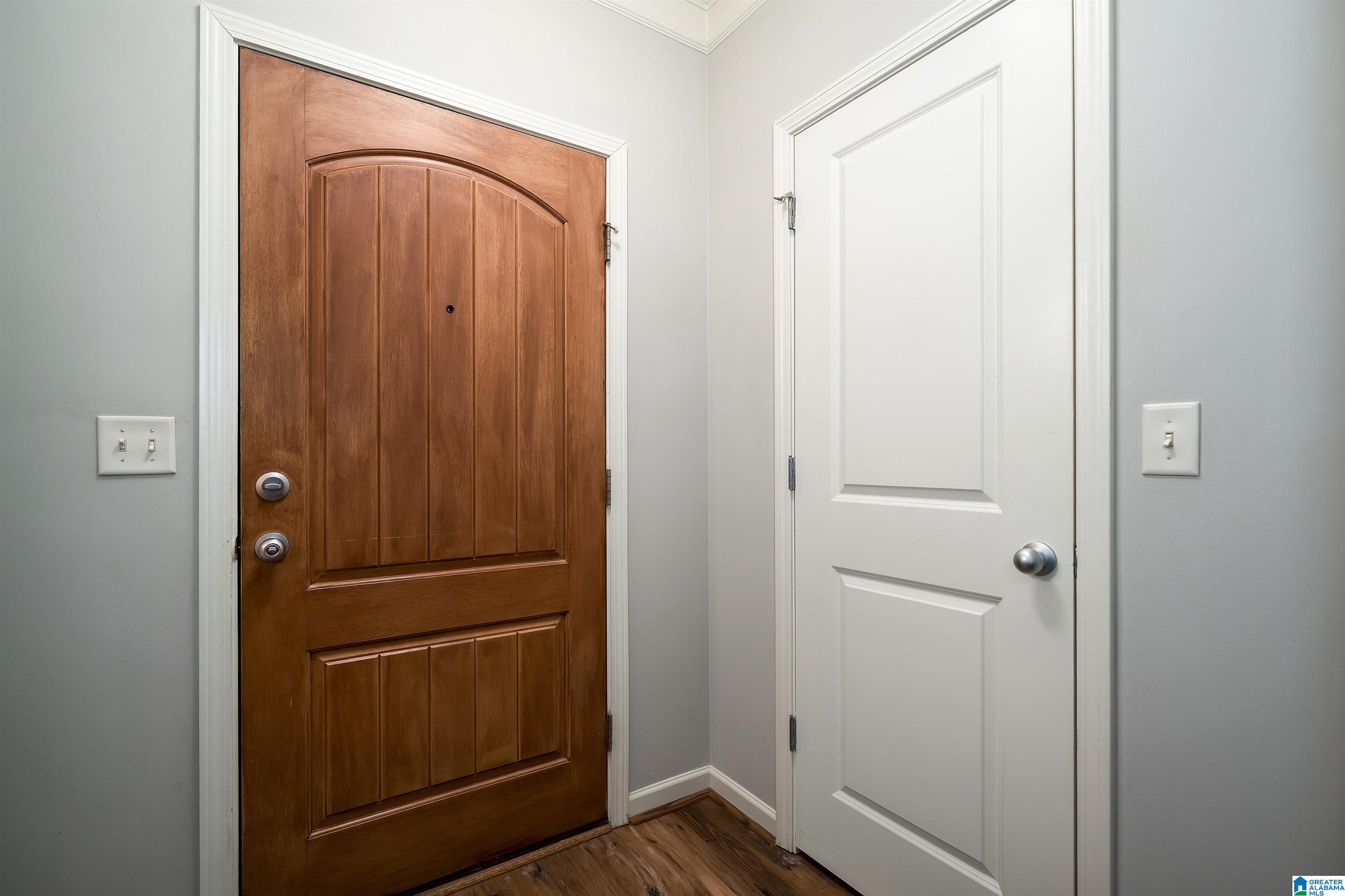 1065 INVERNESS COVE WAY