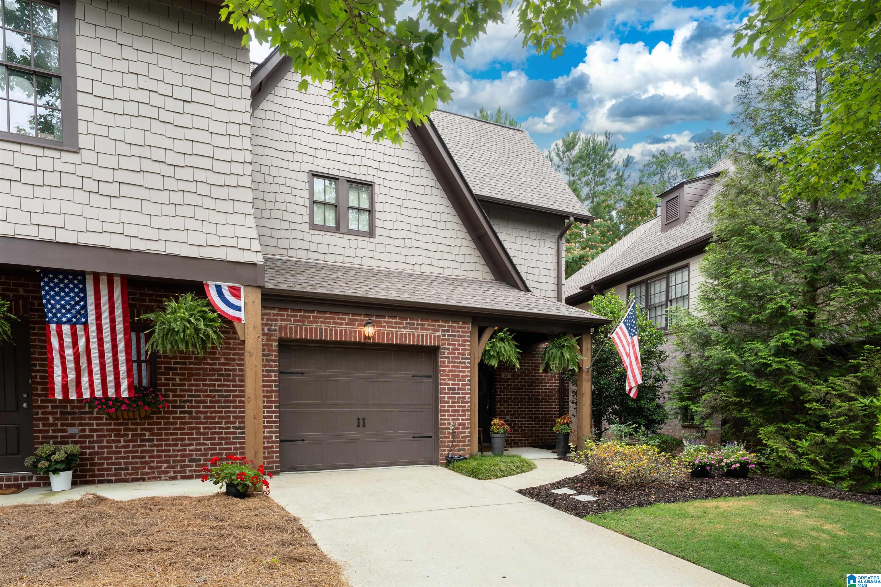 1065 INVERNESS COVE WAY