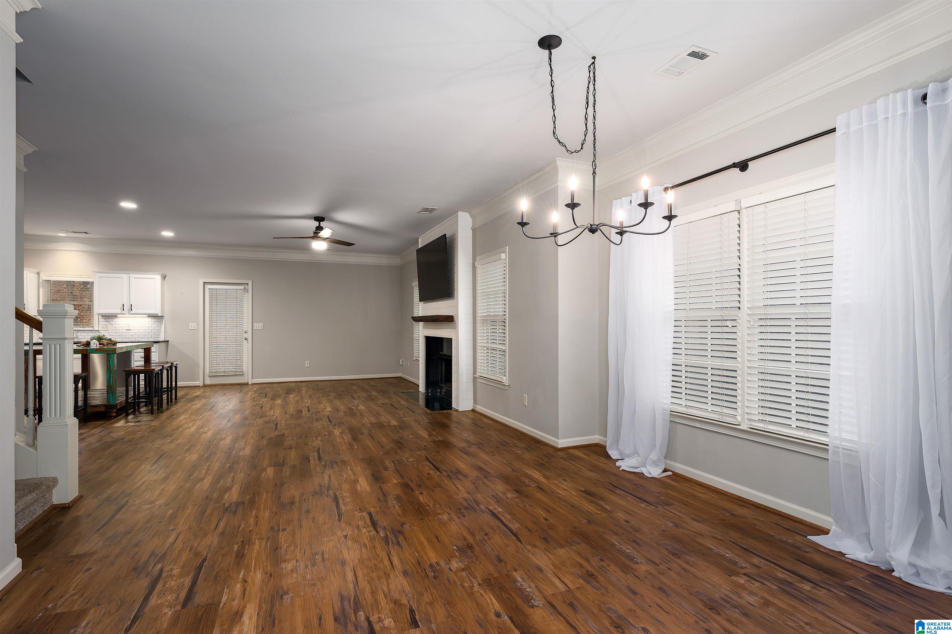 1065 INVERNESS COVE WAY