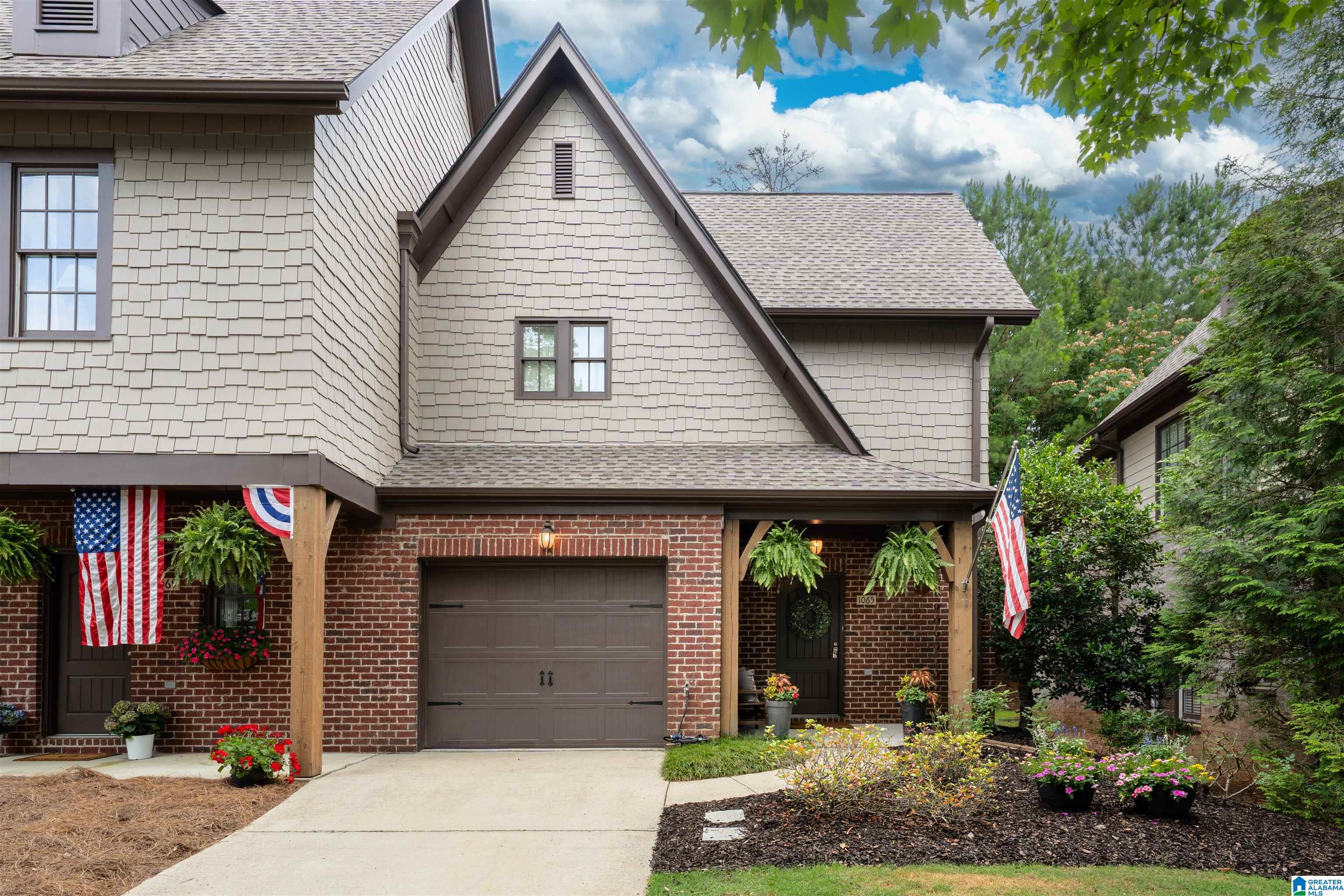 1065 INVERNESS COVE WAY