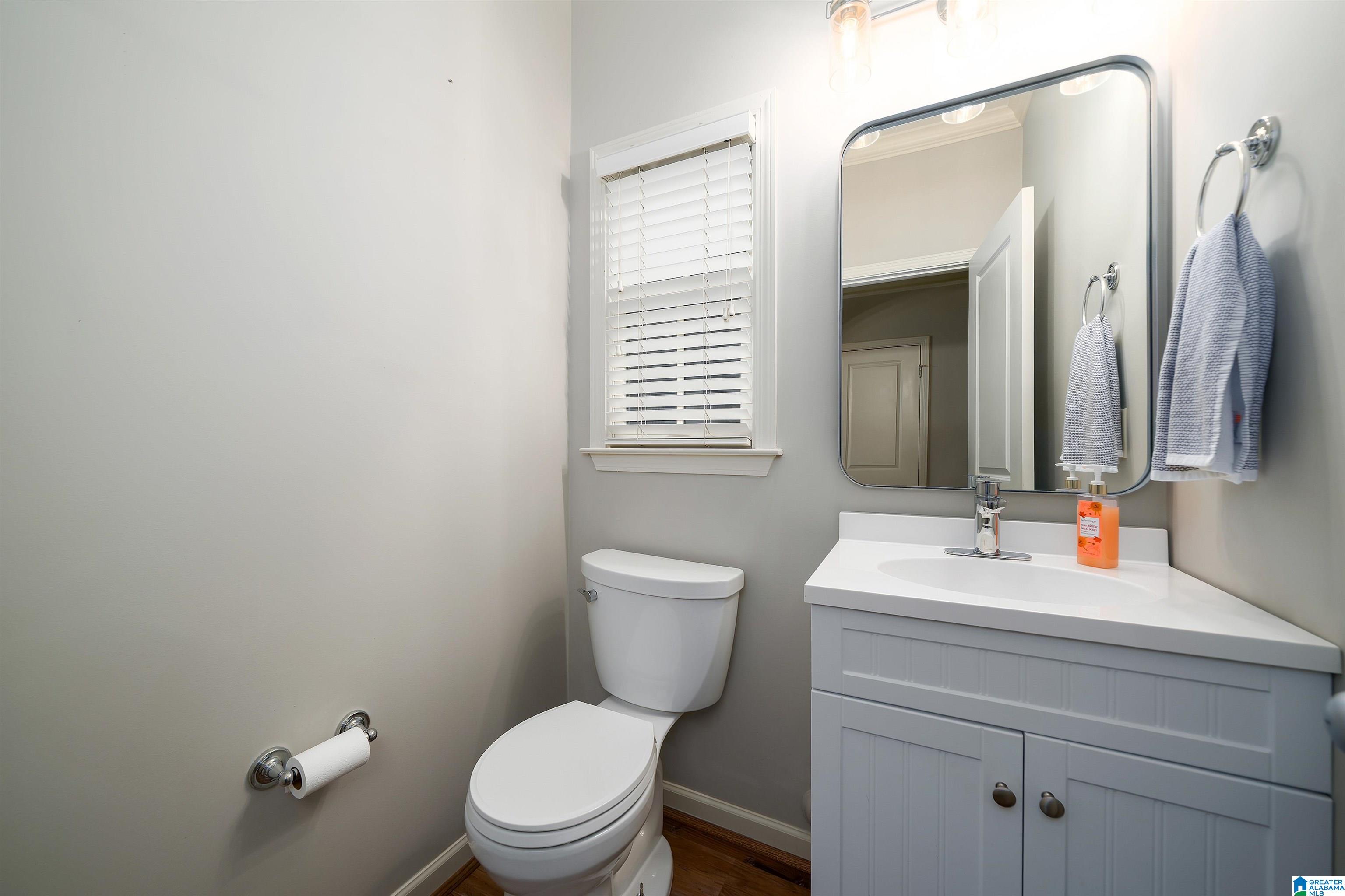 1065 INVERNESS COVE WAY