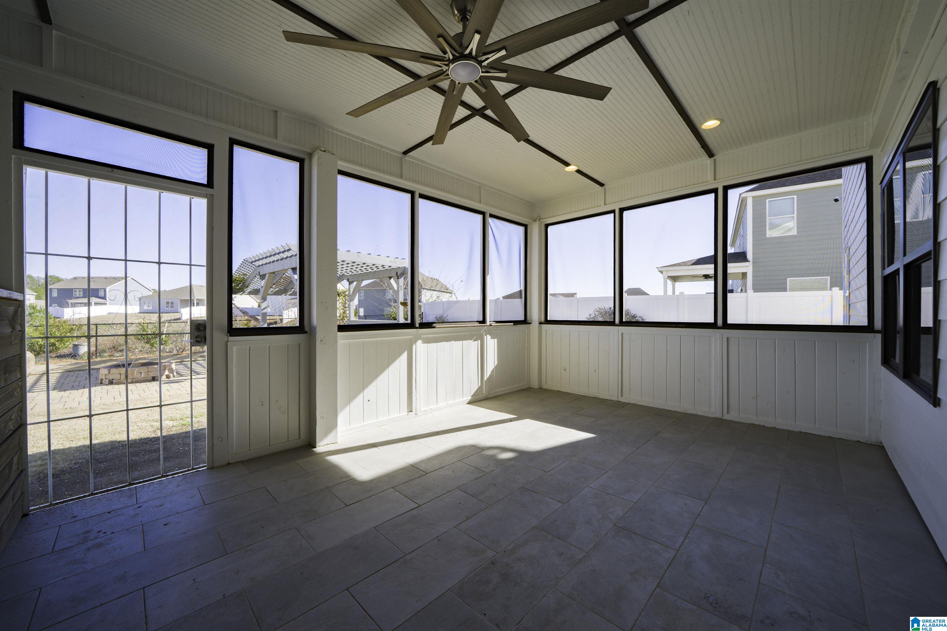 1009 CANVASBACK WAY