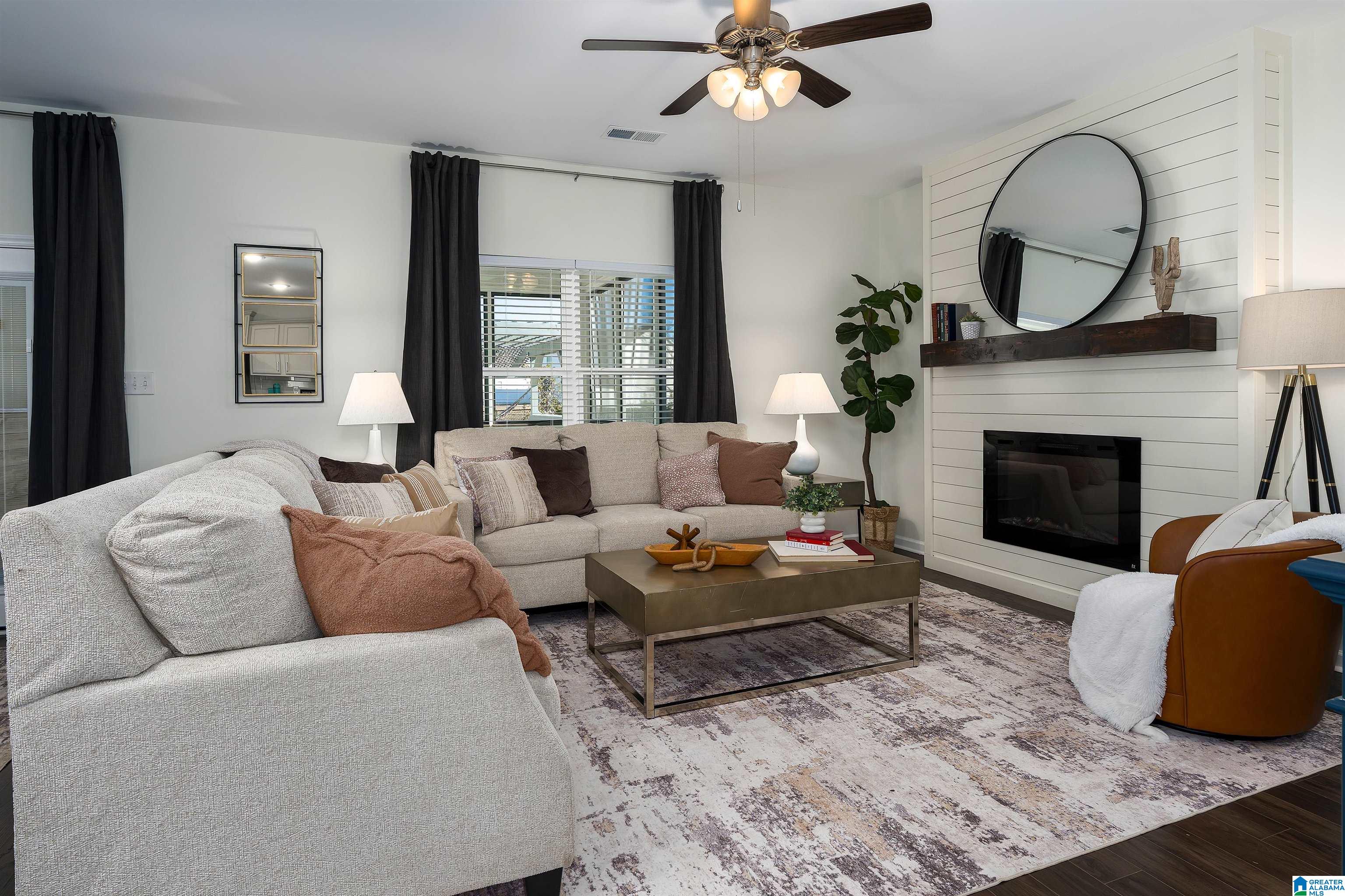 1009 CANVASBACK WAY