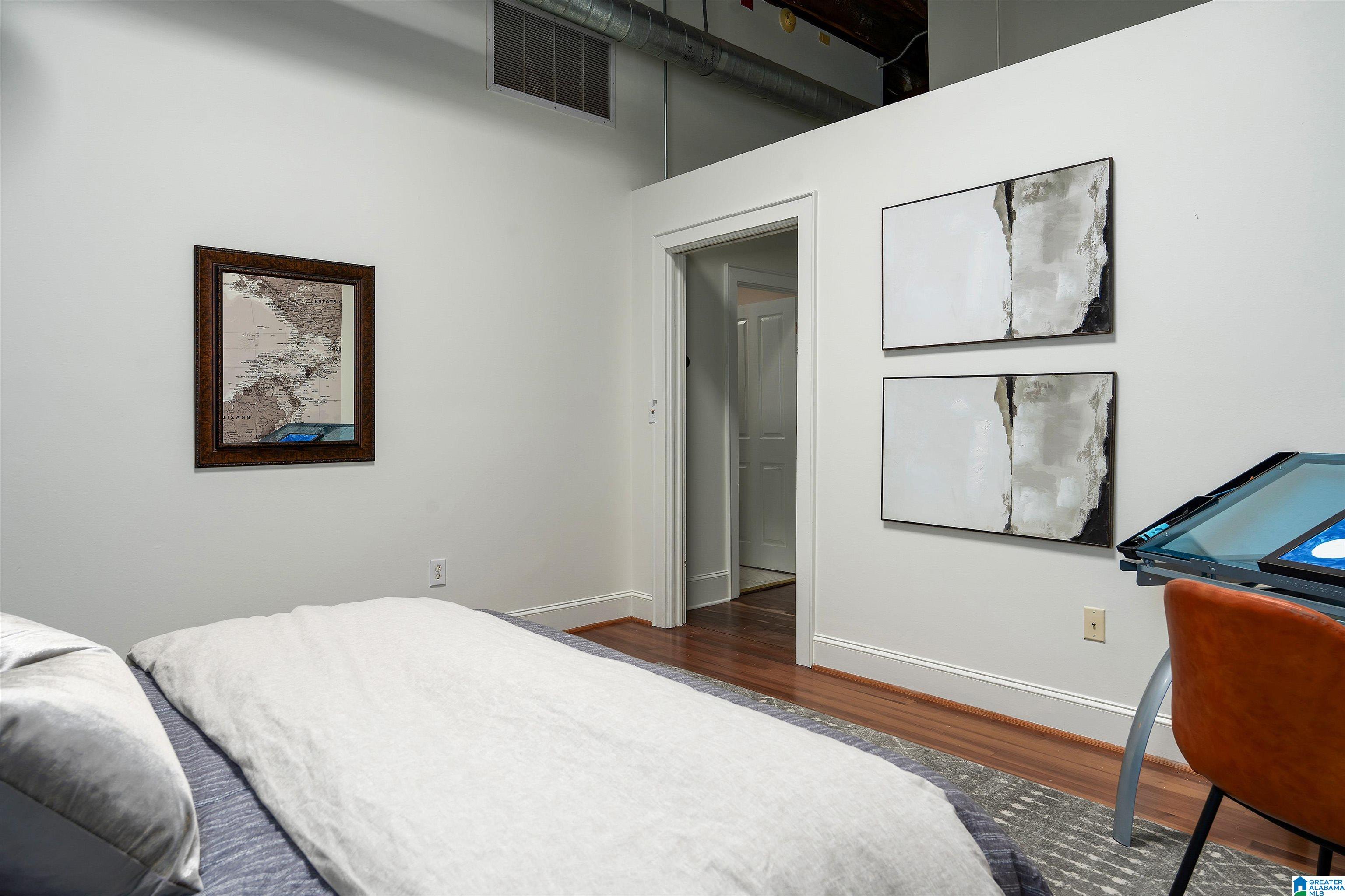 2217 2ND AVENUE N 303