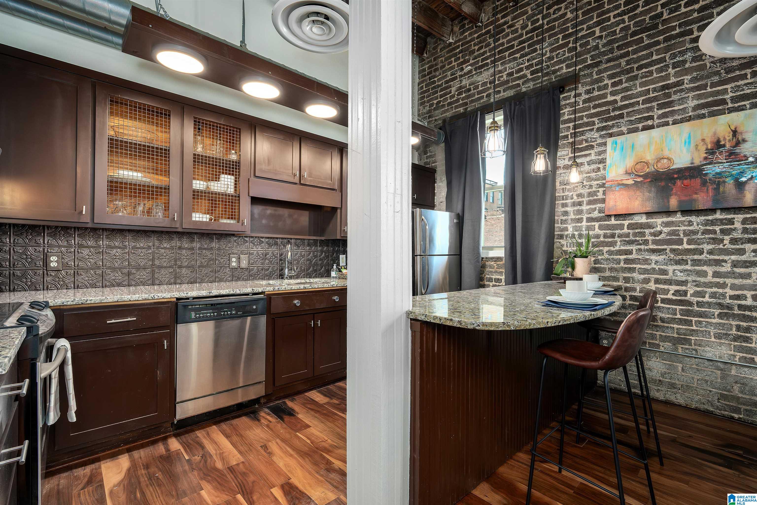 2217 2ND AVENUE N 303