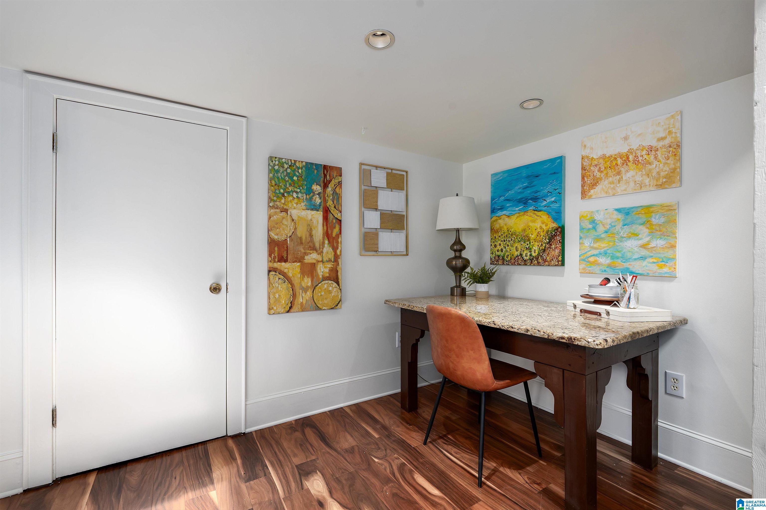 2217 2ND AVENUE N 303