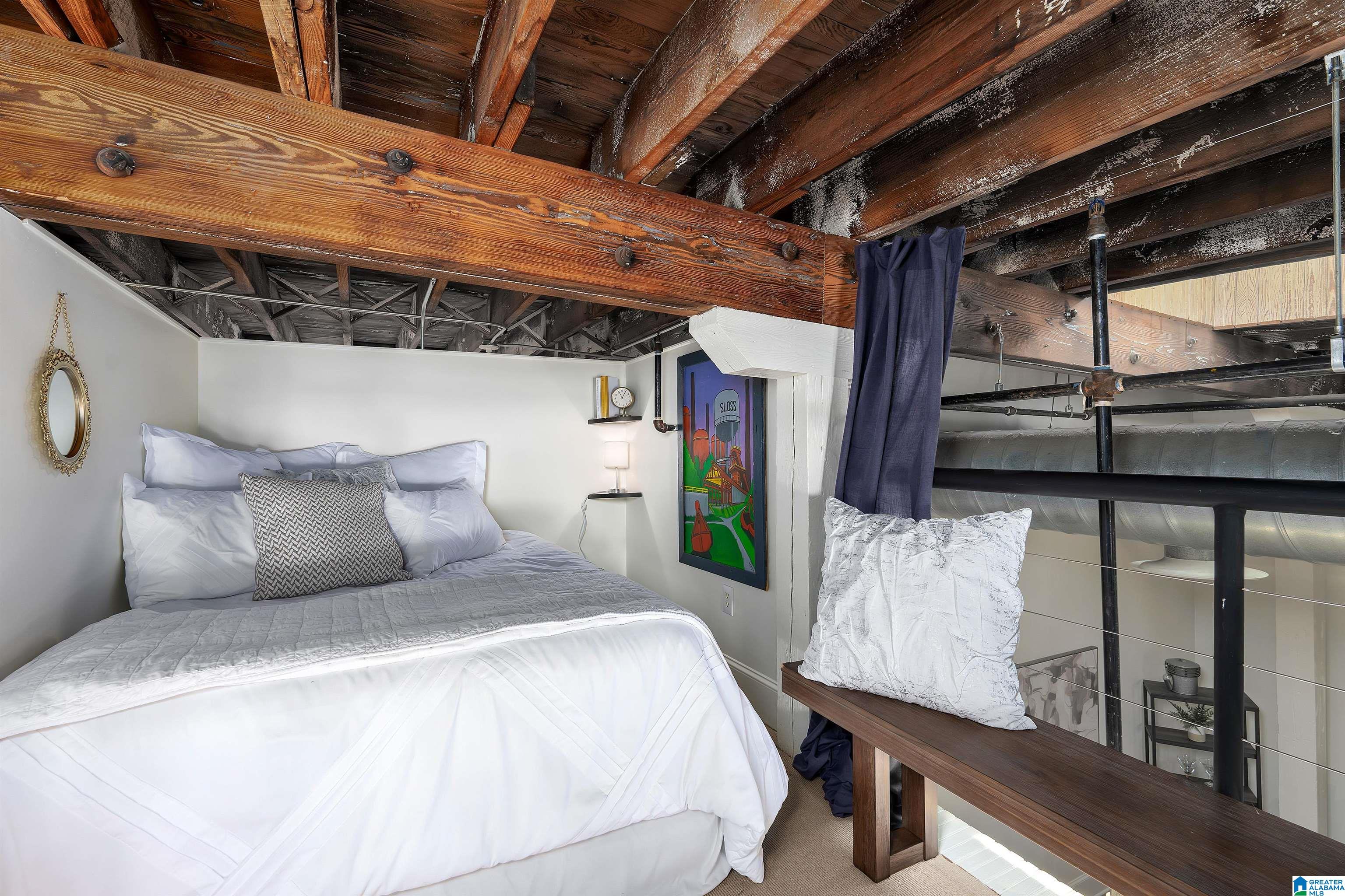 2217 2ND AVENUE N 303