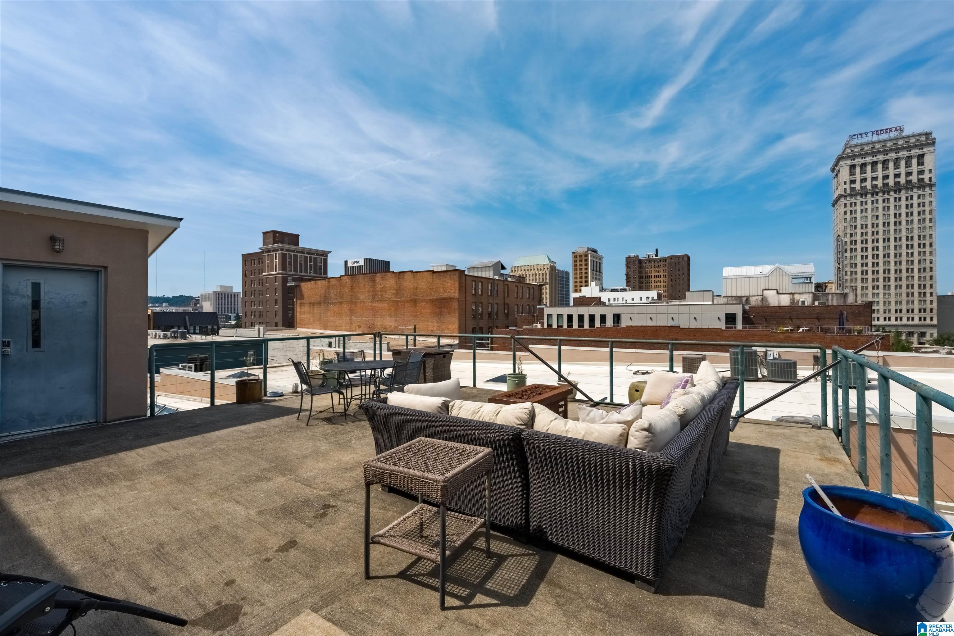 2217 2ND AVENUE N 303