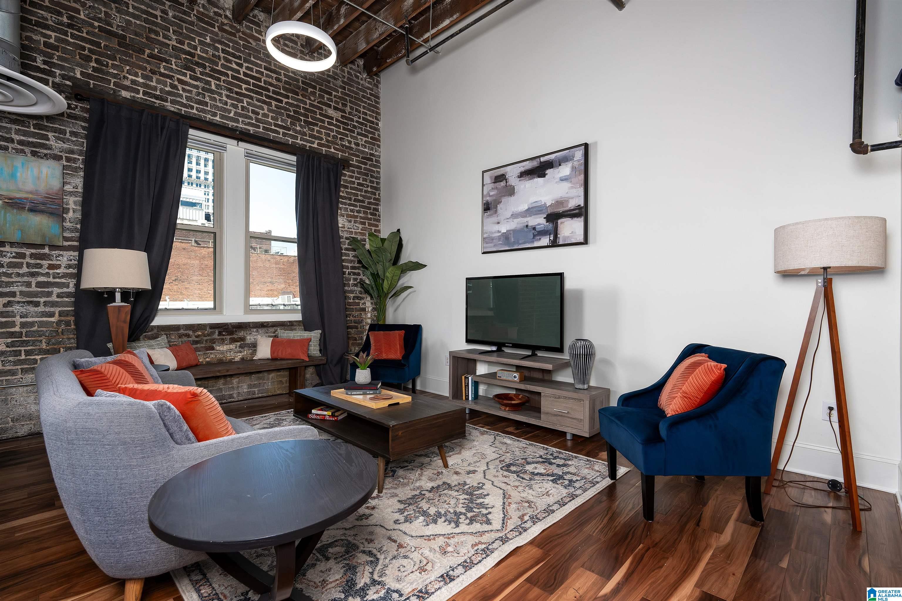 2217 2ND AVENUE N 303