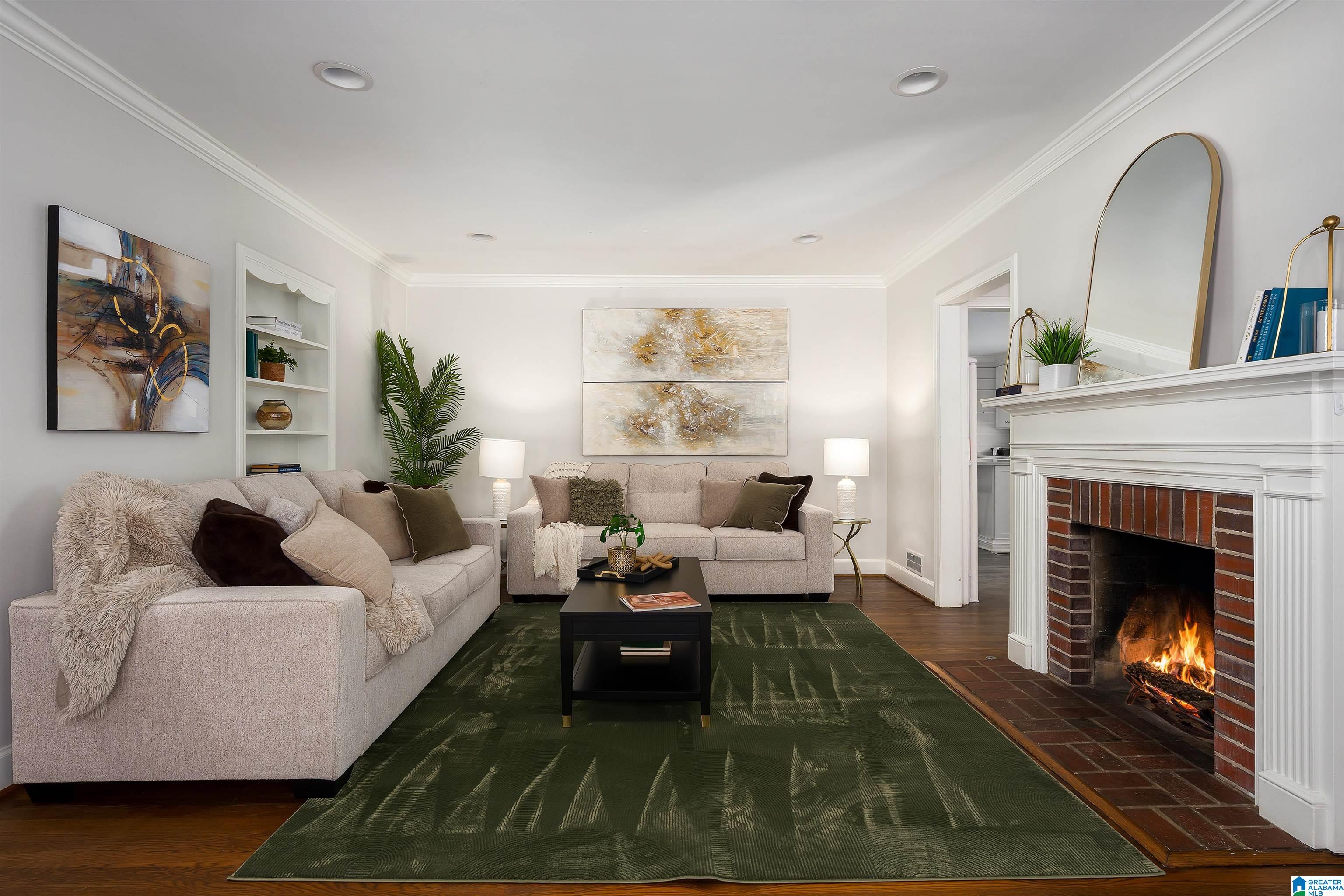 1745 WELLINGTON ROAD